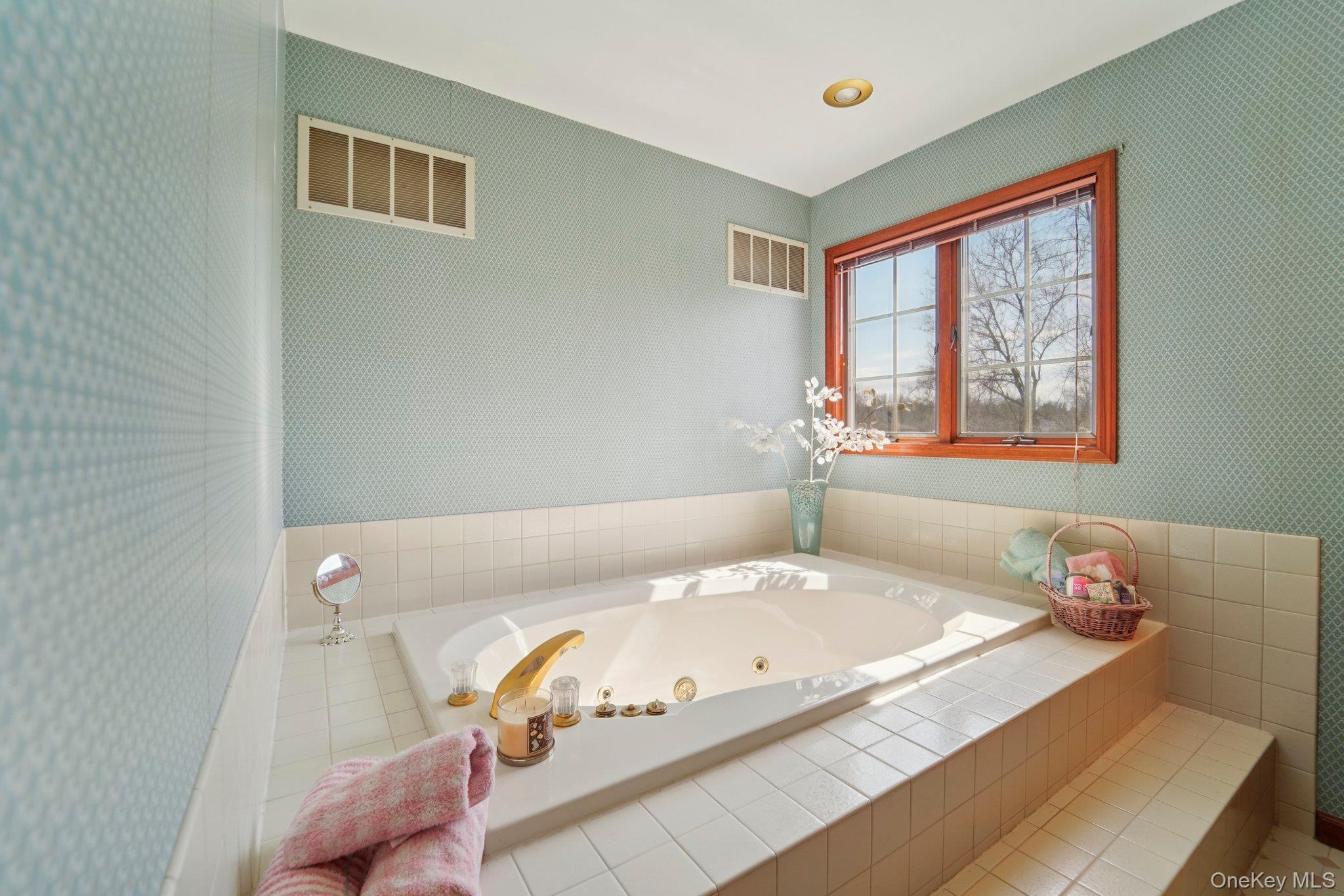 Single Family Boxwood  Orange County, NY 12549, MLS-978250-28