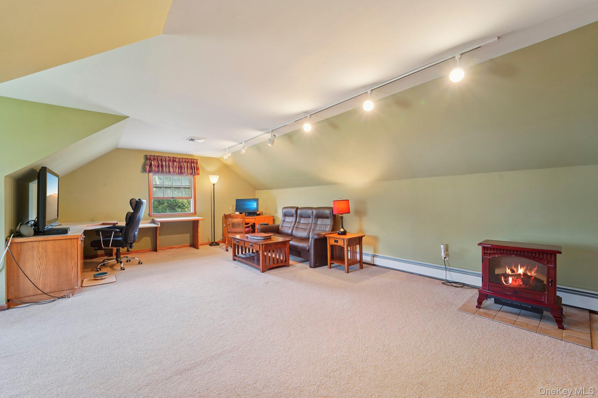 Single Family Boxwood  Orange County, NY 12549, MLS-978250-33