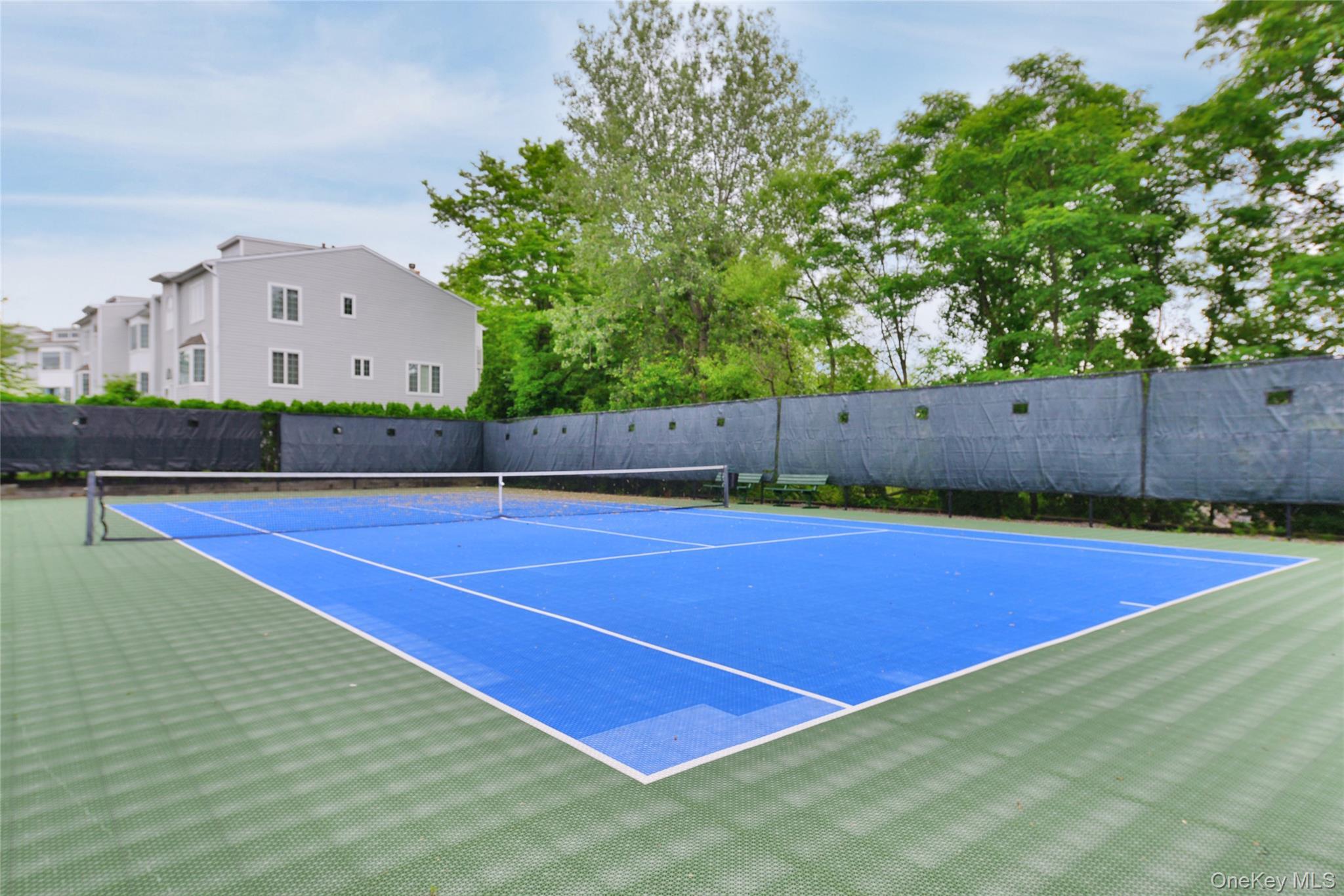 Condo Oak Park  Queens, NY 11362, MLS-978253-24