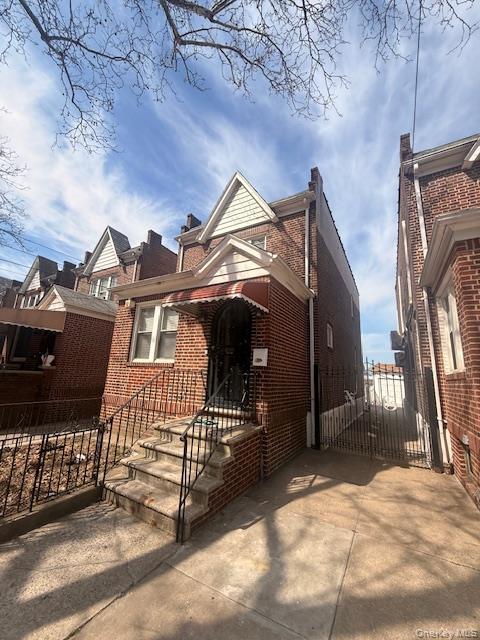 Single Family 62nd Street  Queens, NY 11378, MLS-978254-2