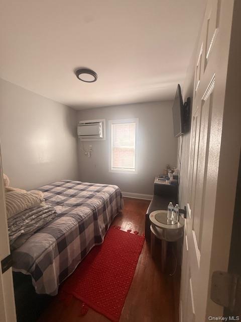 Single Family 62nd Street  Queens, NY 11378, MLS-978254-9