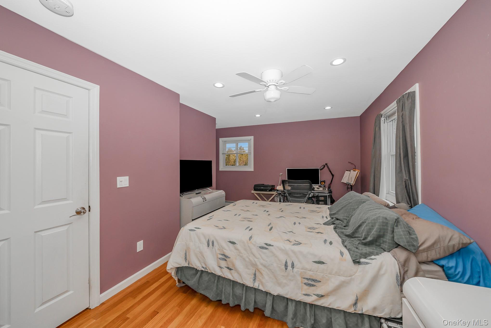 Single Family Bermuda  Suffolk County, NY 11704, MLS-978257-15