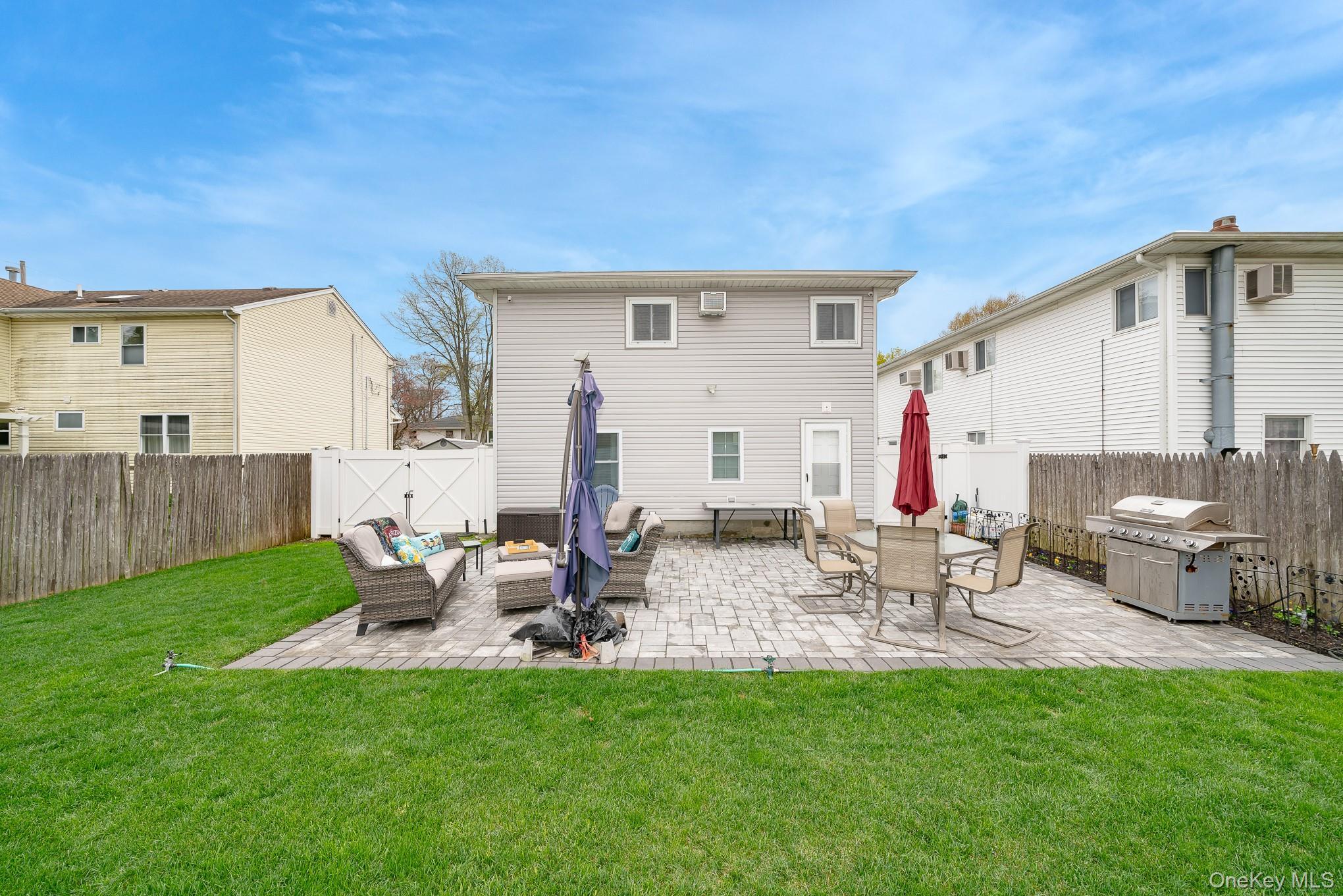 Single Family Bermuda  Suffolk County, NY 11704, MLS-978257-6