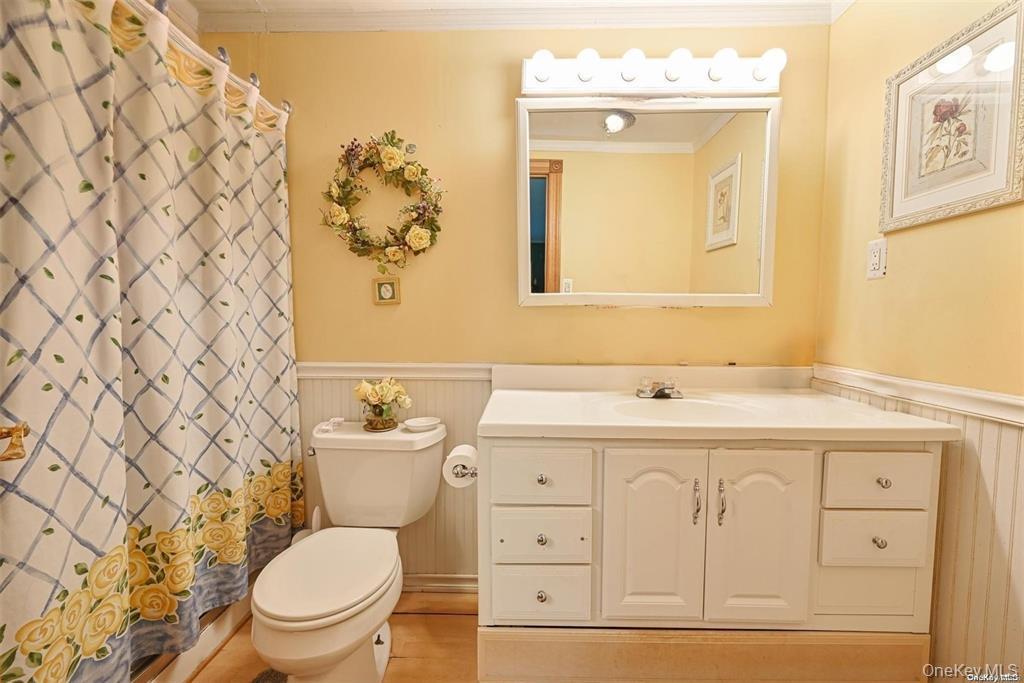 Single Family Glenmere  Suffolk County, NY 11727, MLS-978262-4