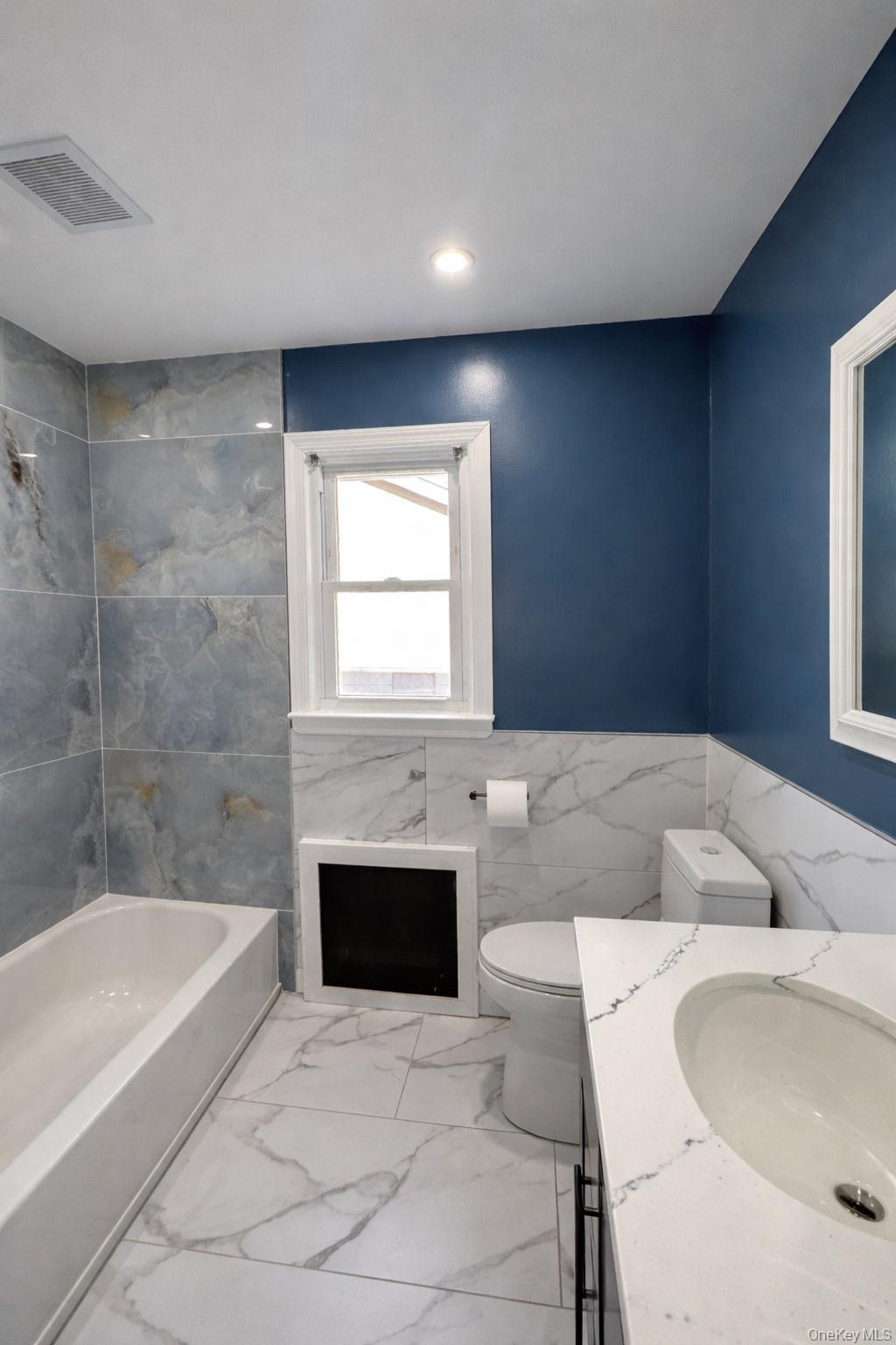 Single Family Phoenix  Nassau County, NY 11550, MLS-978265-10