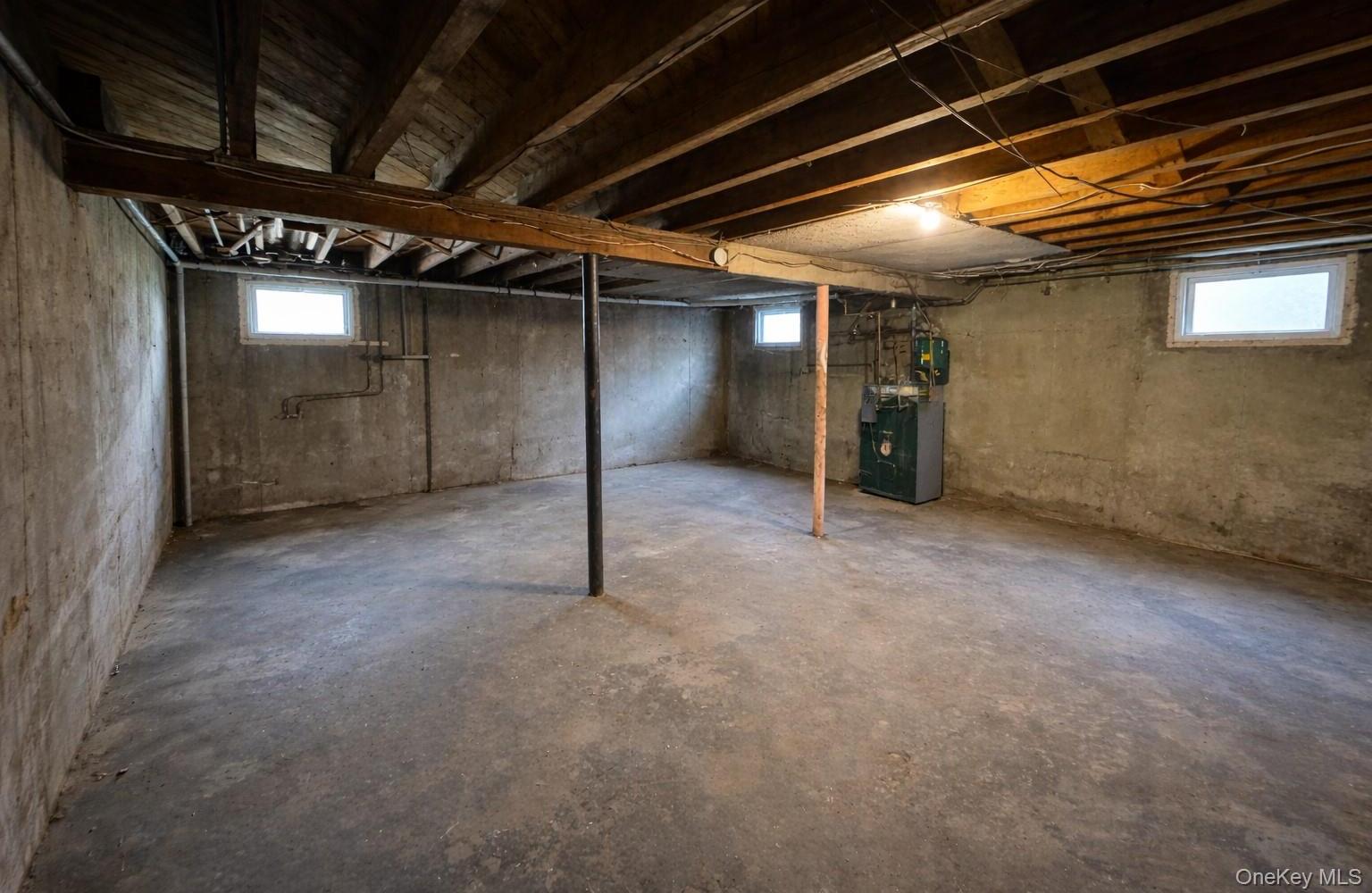 Single Family Phoenix  Nassau County, NY 11550, MLS-978265-13
