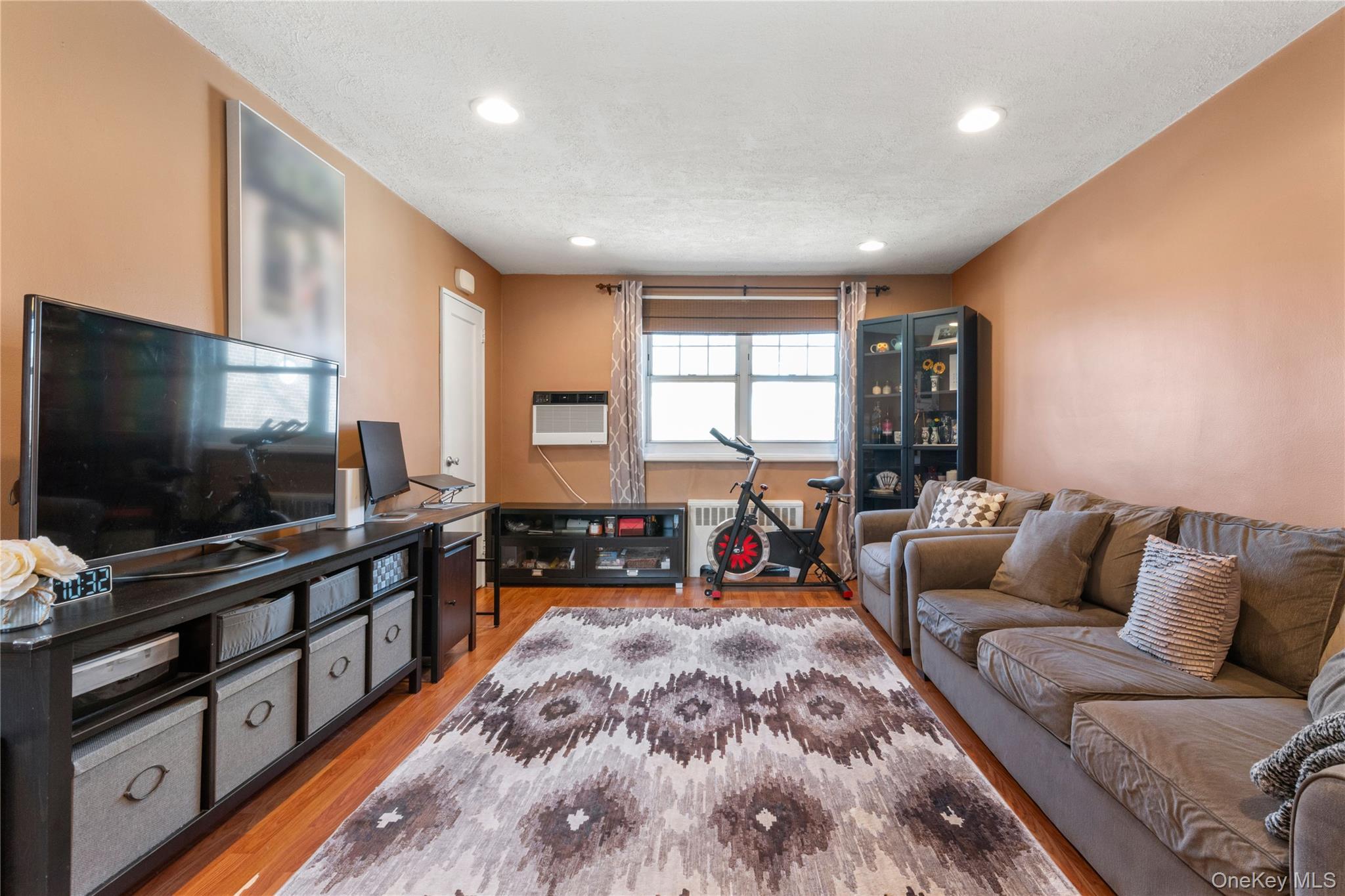 Coop 64th  Queens, NY 11362, MLS-978266-3