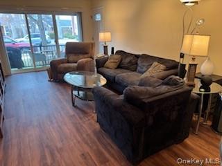 Condo Santa Barbara  Nassau County, NY 11803, MLS-978279-2