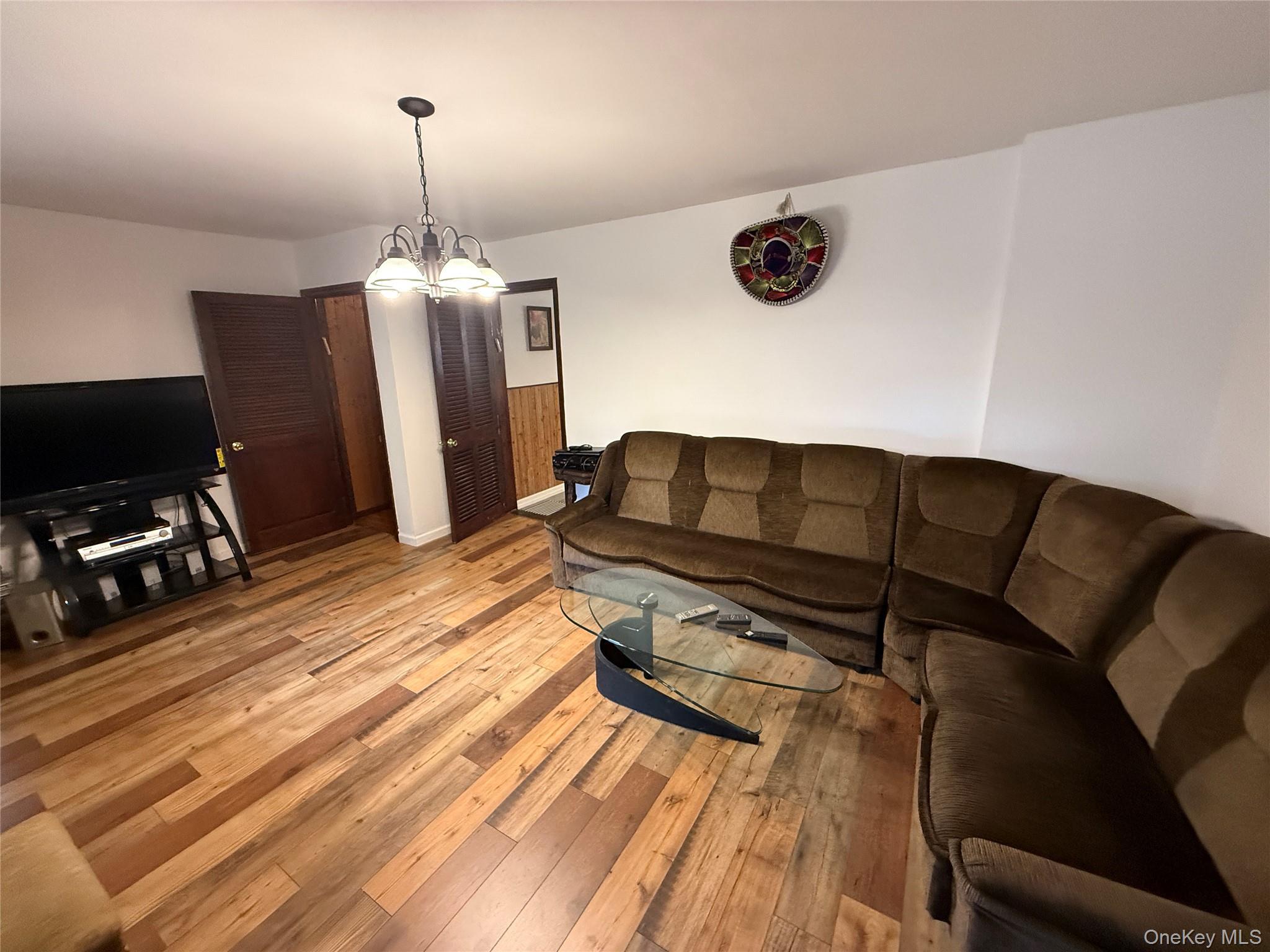 Single Family Ulster Heights Ulster County, NY 12428, MLS-978284-10