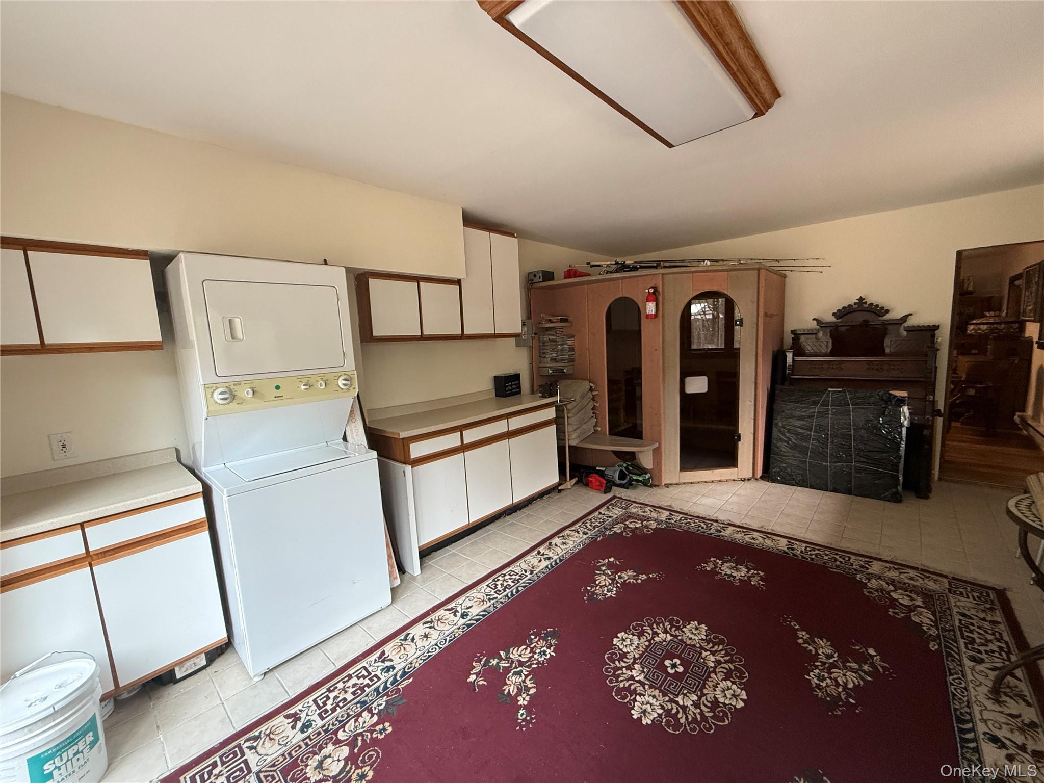 Single Family Ulster Heights Ulster County, NY 12428, MLS-978284-12