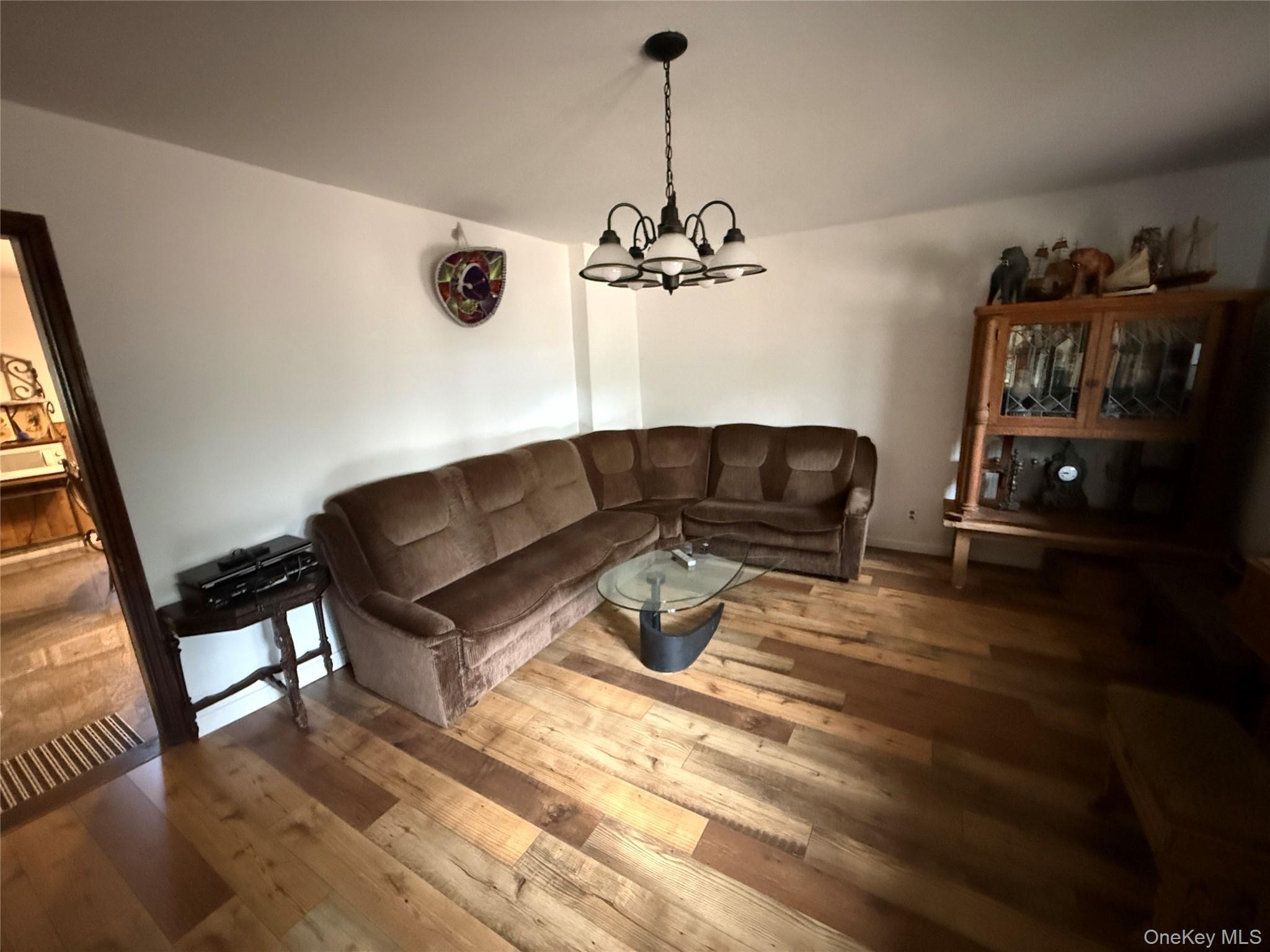 Single Family Ulster Heights Ulster County, NY 12428, MLS-978284-15