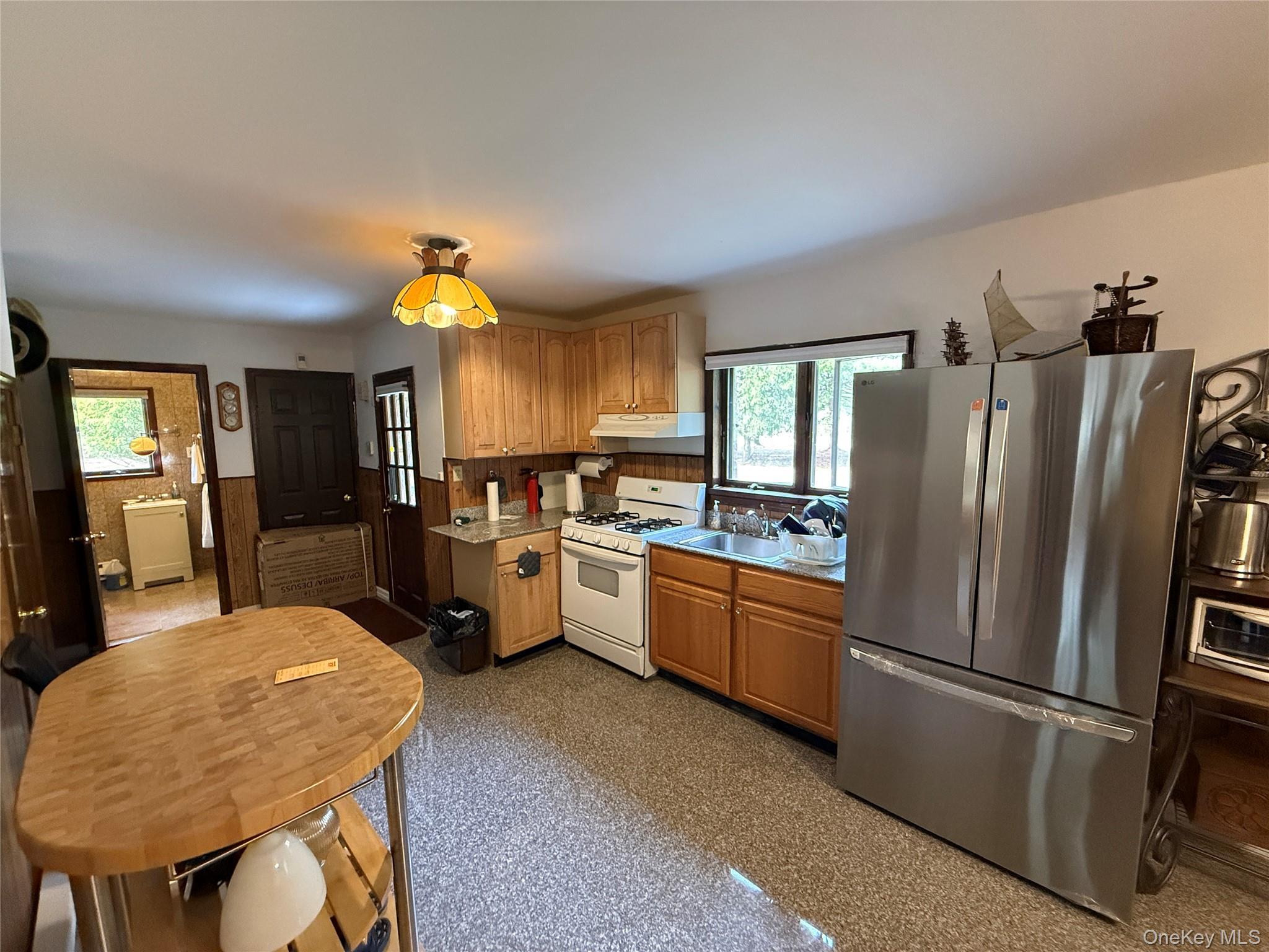 Single Family Ulster Heights Ulster County, NY 12428, MLS-978284-4