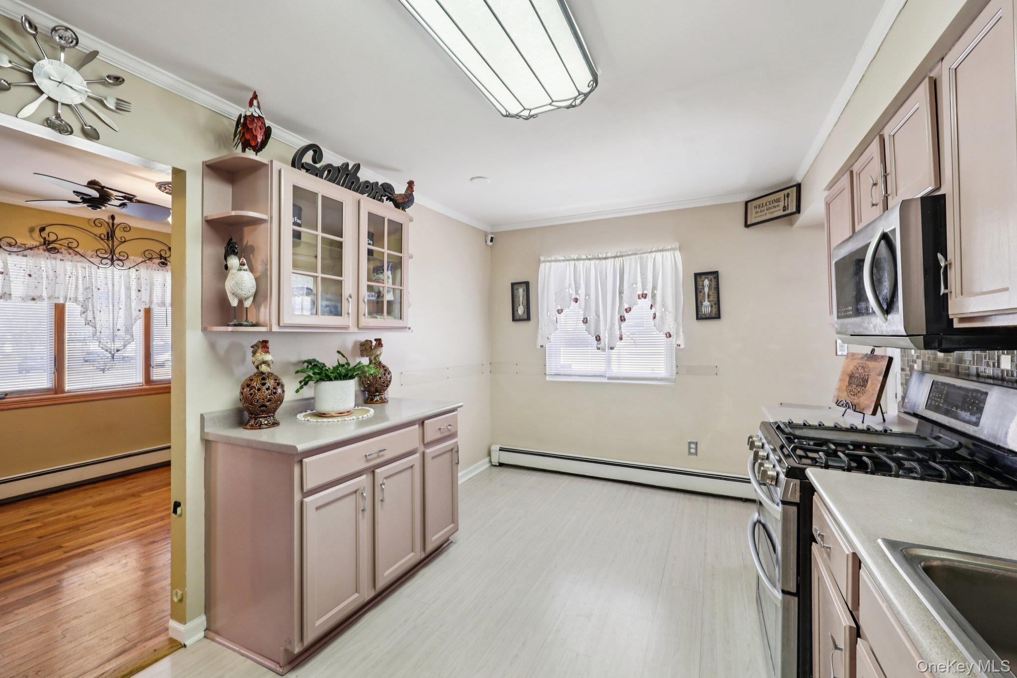 Single Family Circle  Suffolk County, NY 11706, MLS-978293-12
