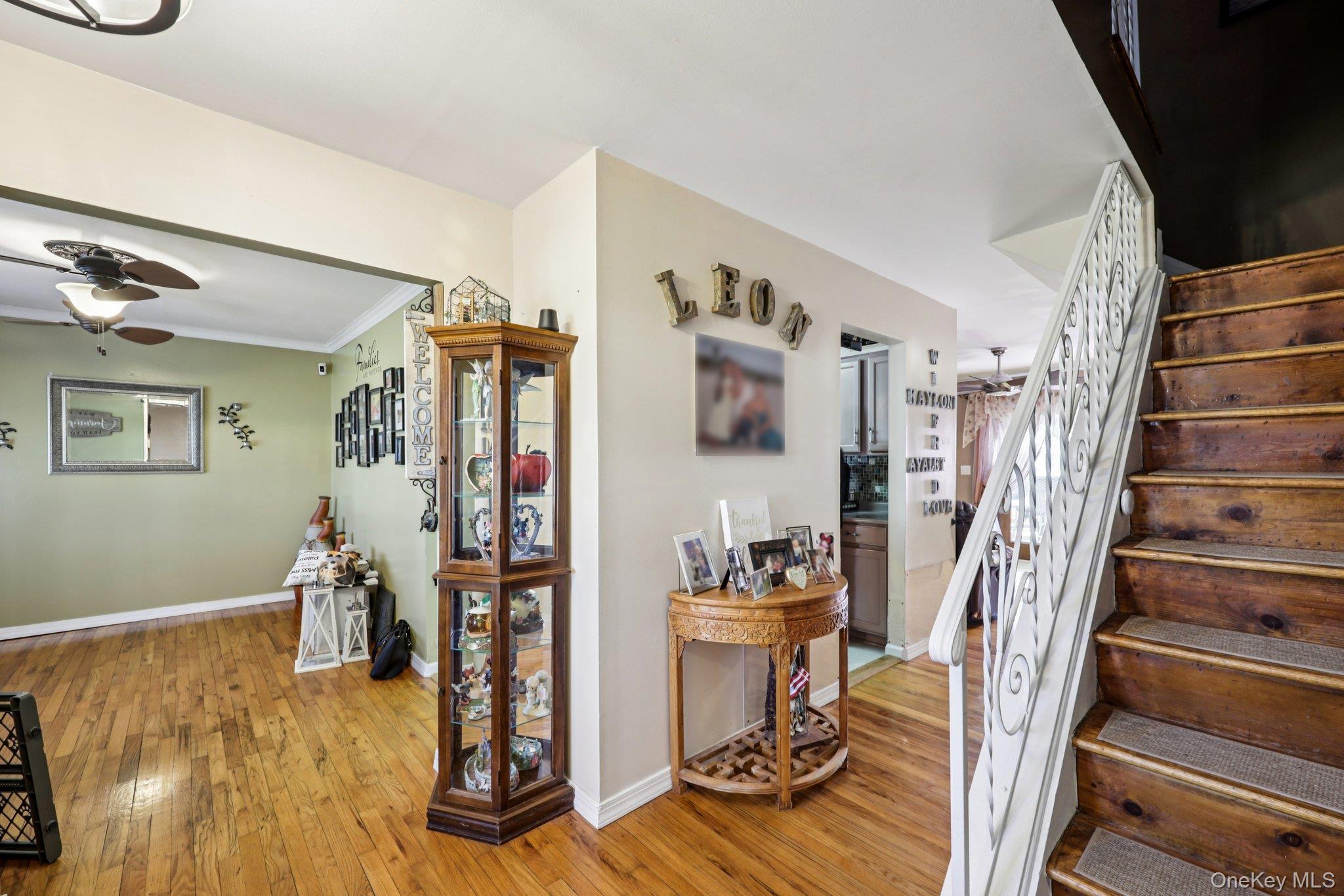 Single Family Circle  Suffolk County, NY 11706, MLS-978293-16