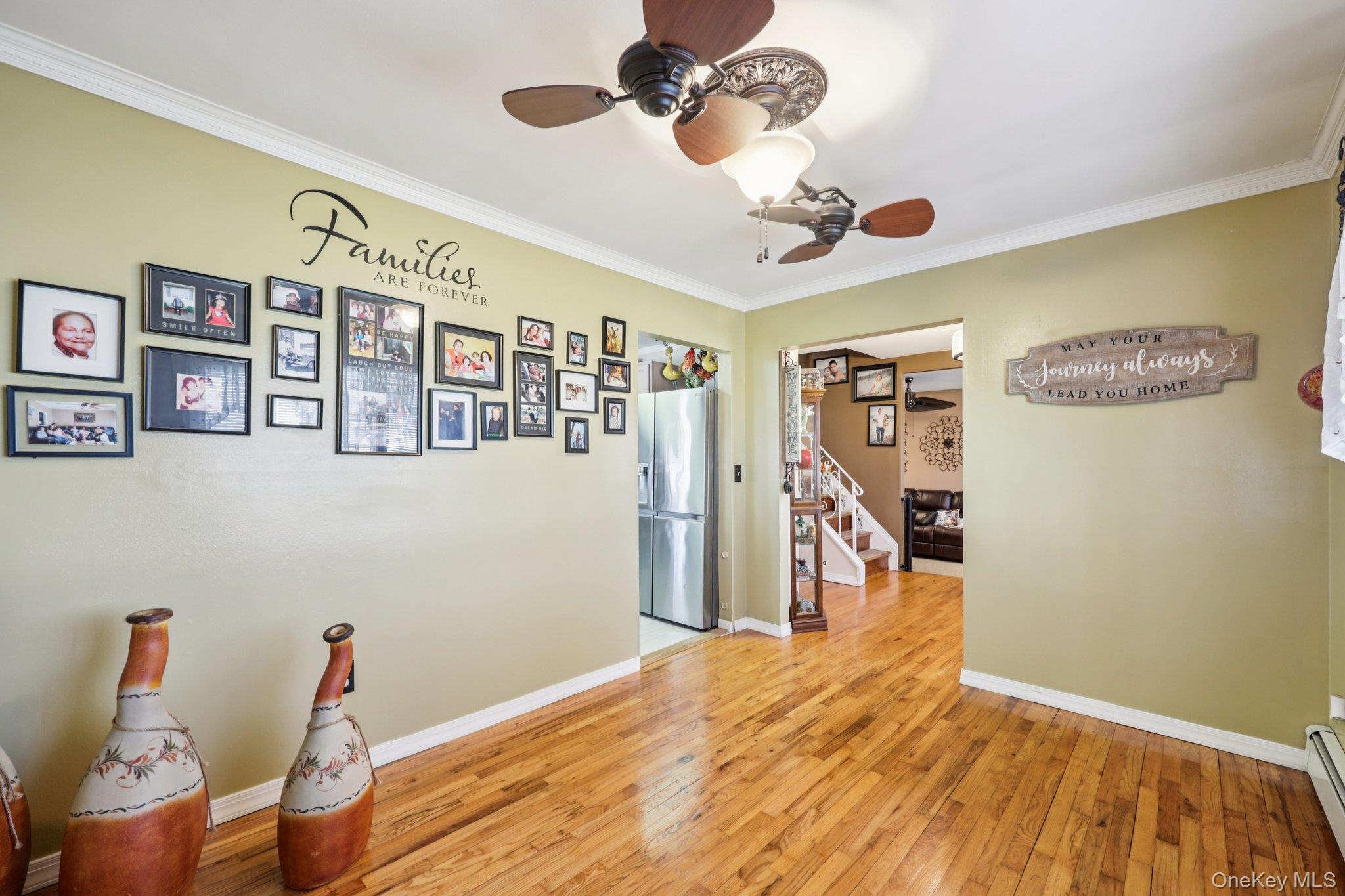 Single Family Circle  Suffolk County, NY 11706, MLS-978293-19