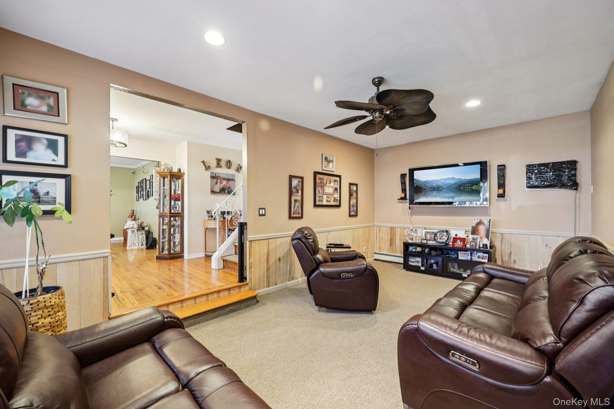 Single Family Circle  Suffolk County, NY 11706, MLS-978293-8