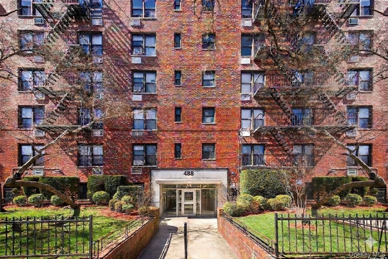 Coop Ocean  Brooklyn, NY 11218, MLS-978314-10