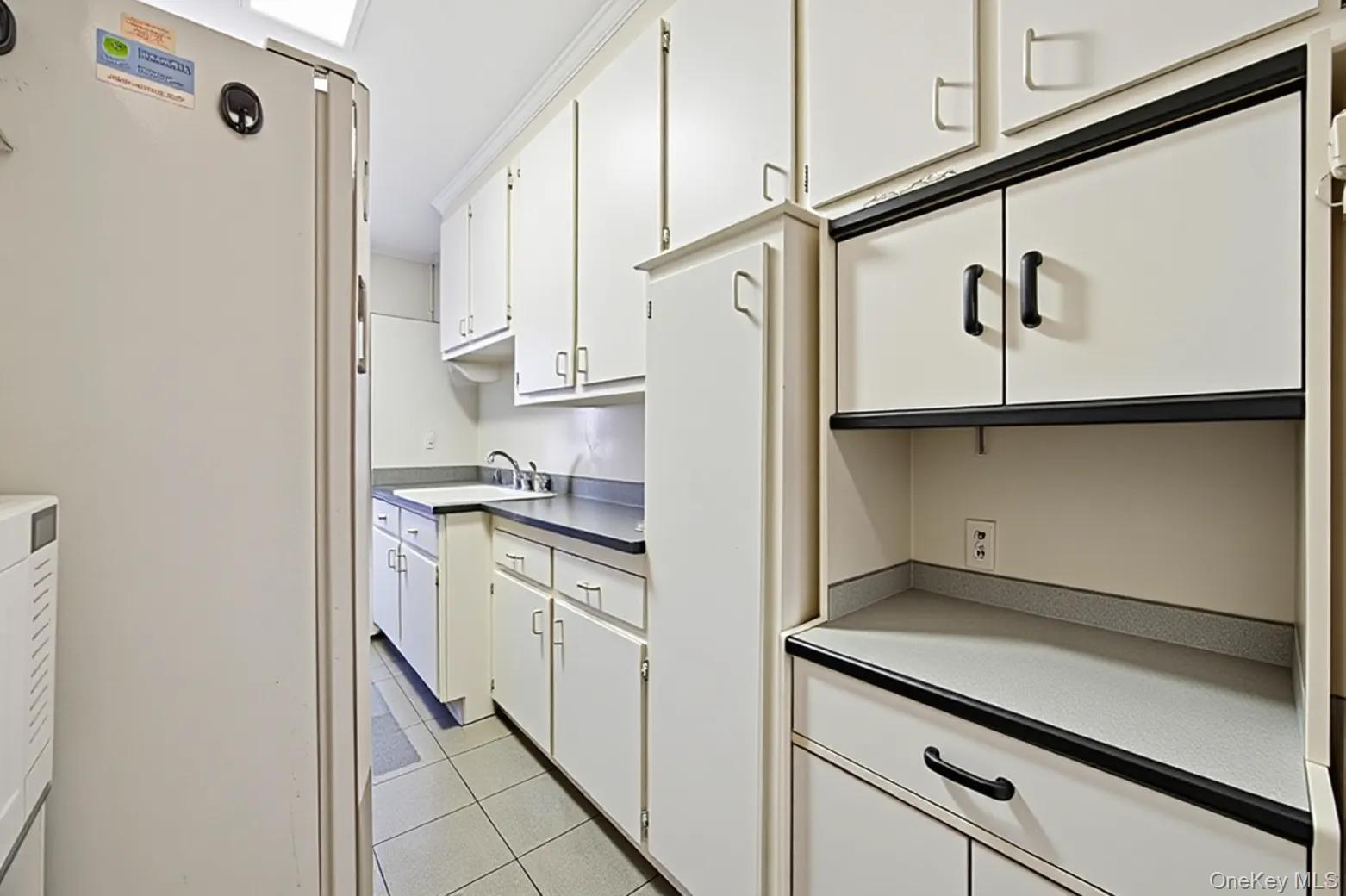 Coop Booth  Queens, NY 11375, MLS-978329-11