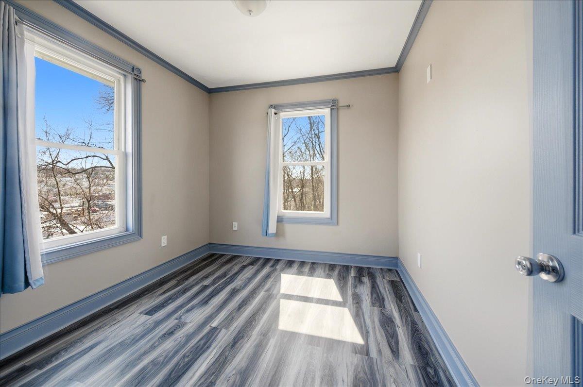 Single Family Greenvale  Westchester County, NY 10703, MLS-978353-10