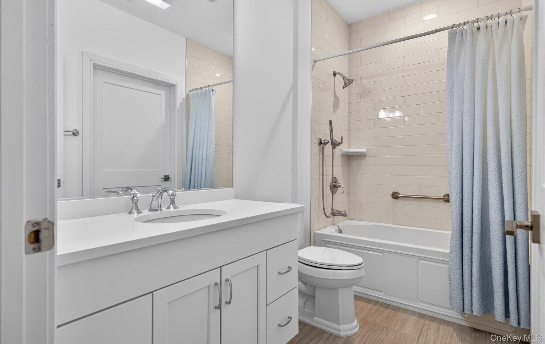 Condo Spruce Pond  Nassau County, NY 11803, MLS-978355-34