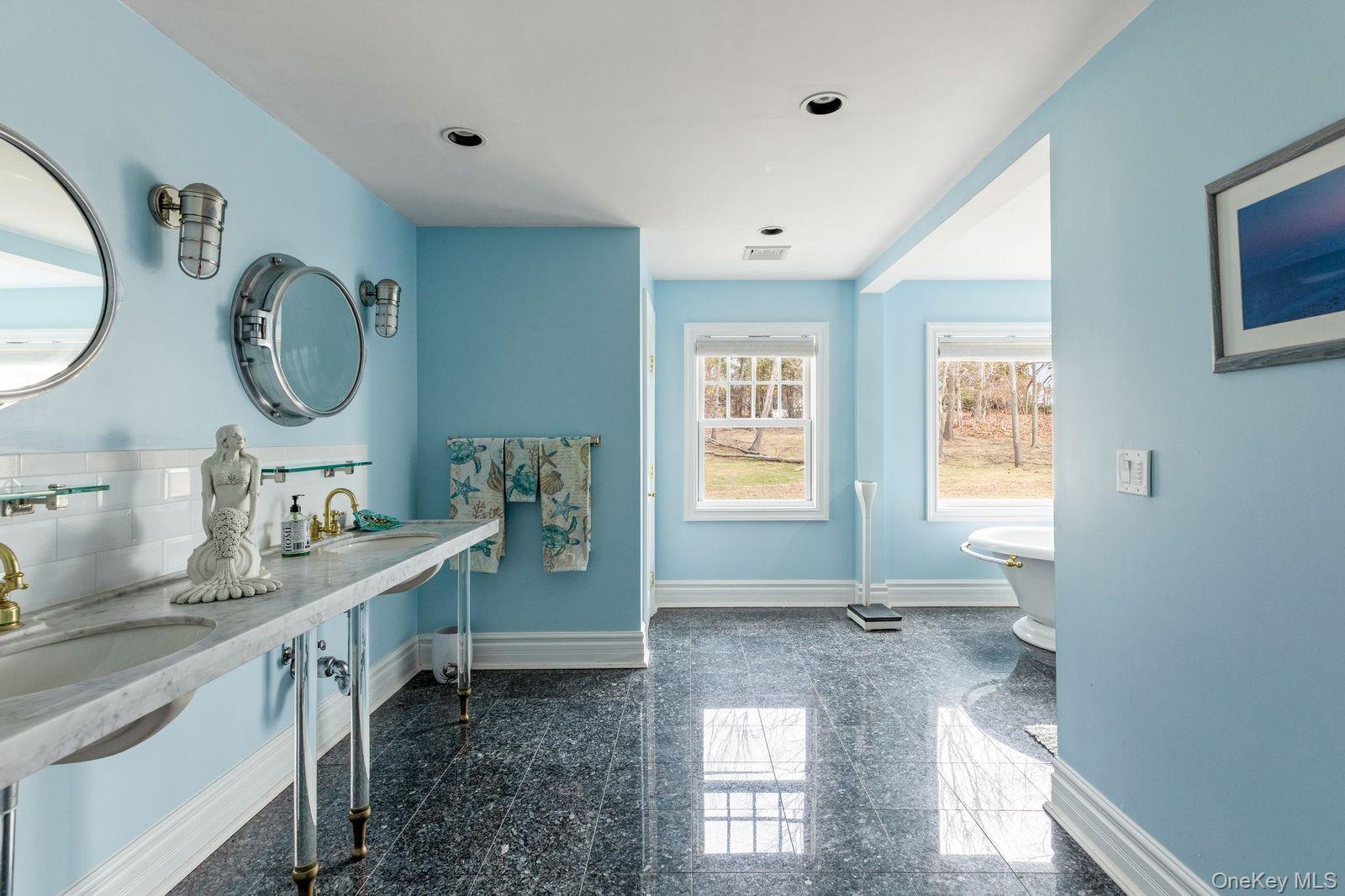 Single Family Beach Road  Suffolk County, NY 11768, MLS-978356-23