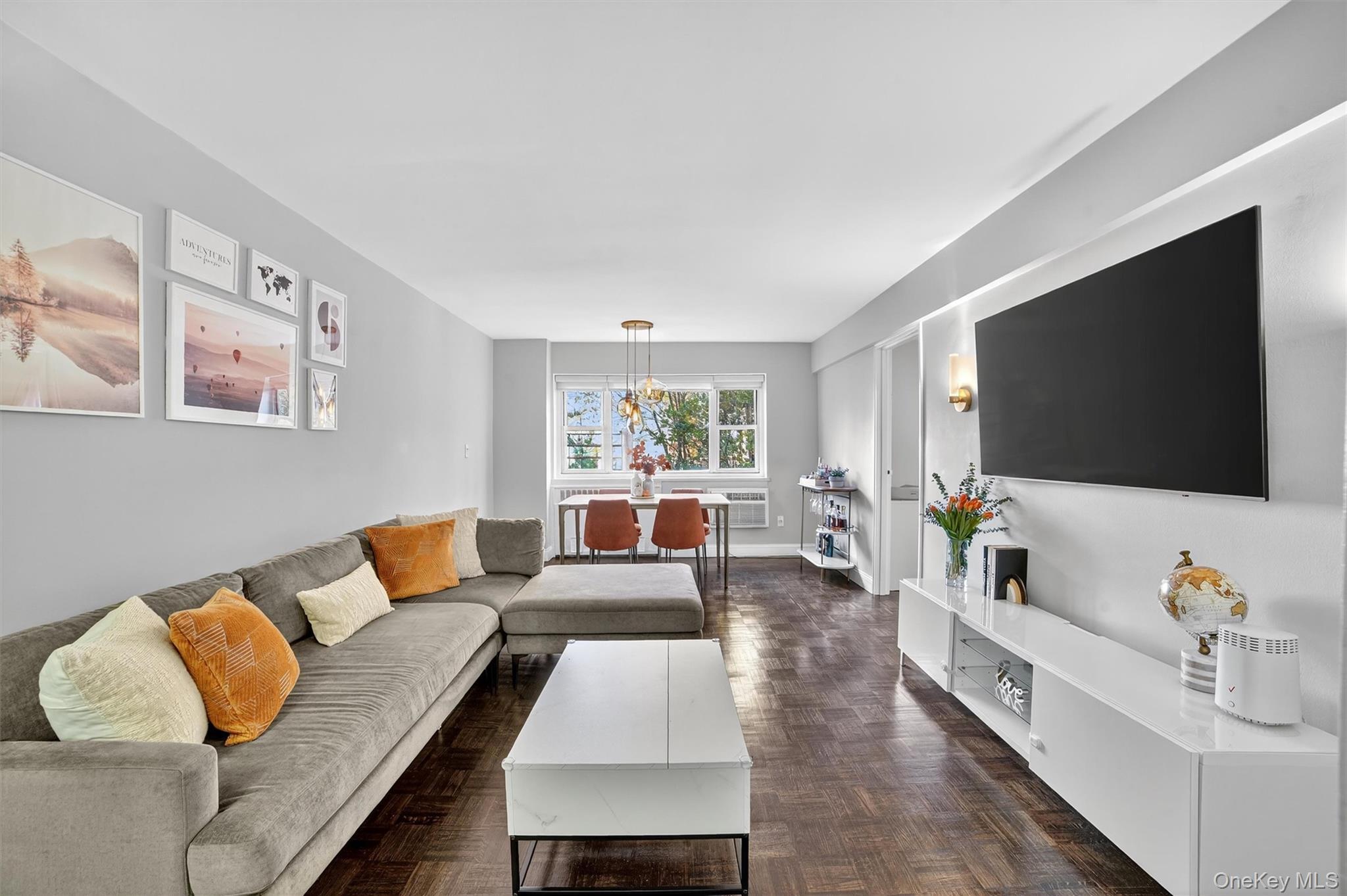 Coop Hartsdale Westchester County, NY 10530, MLS-978358-4