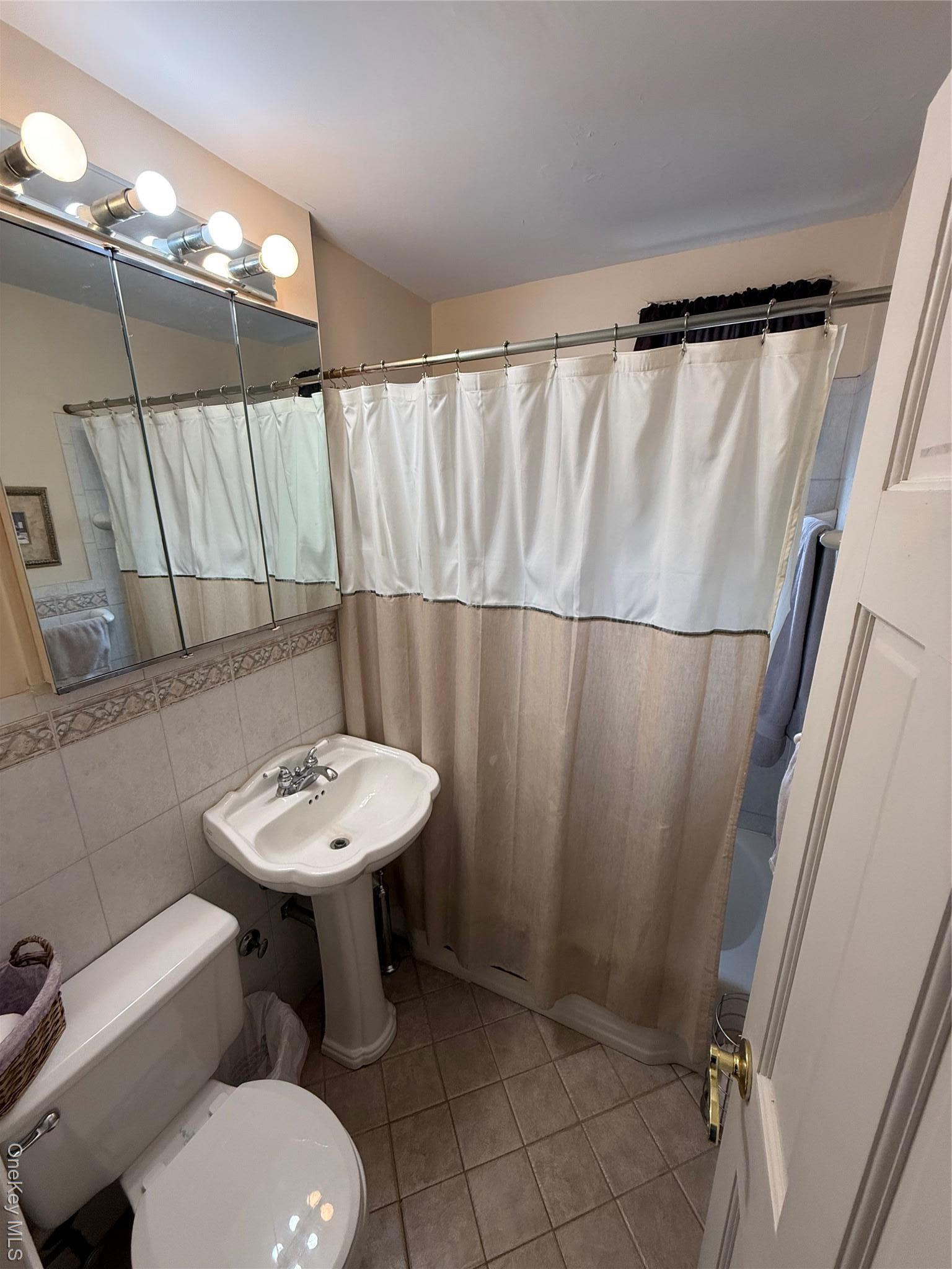 Coop 202nd  Queens, NY 11360, MLS-978361-12