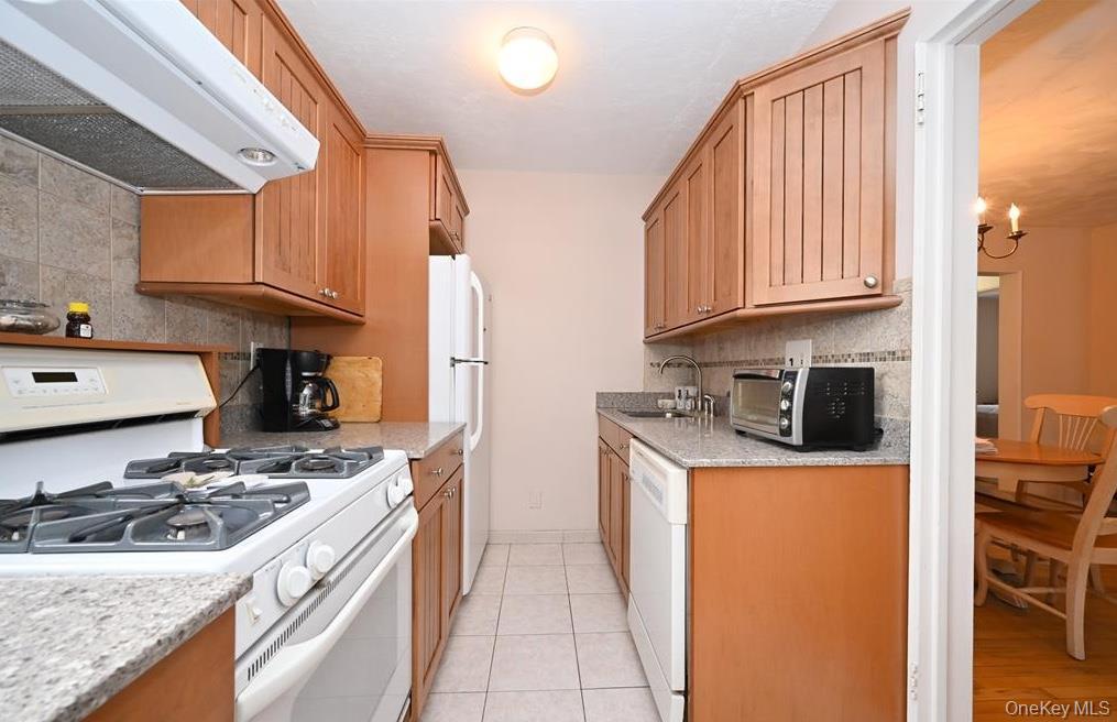 Coop 202nd  Queens, NY 11360, MLS-978361-18