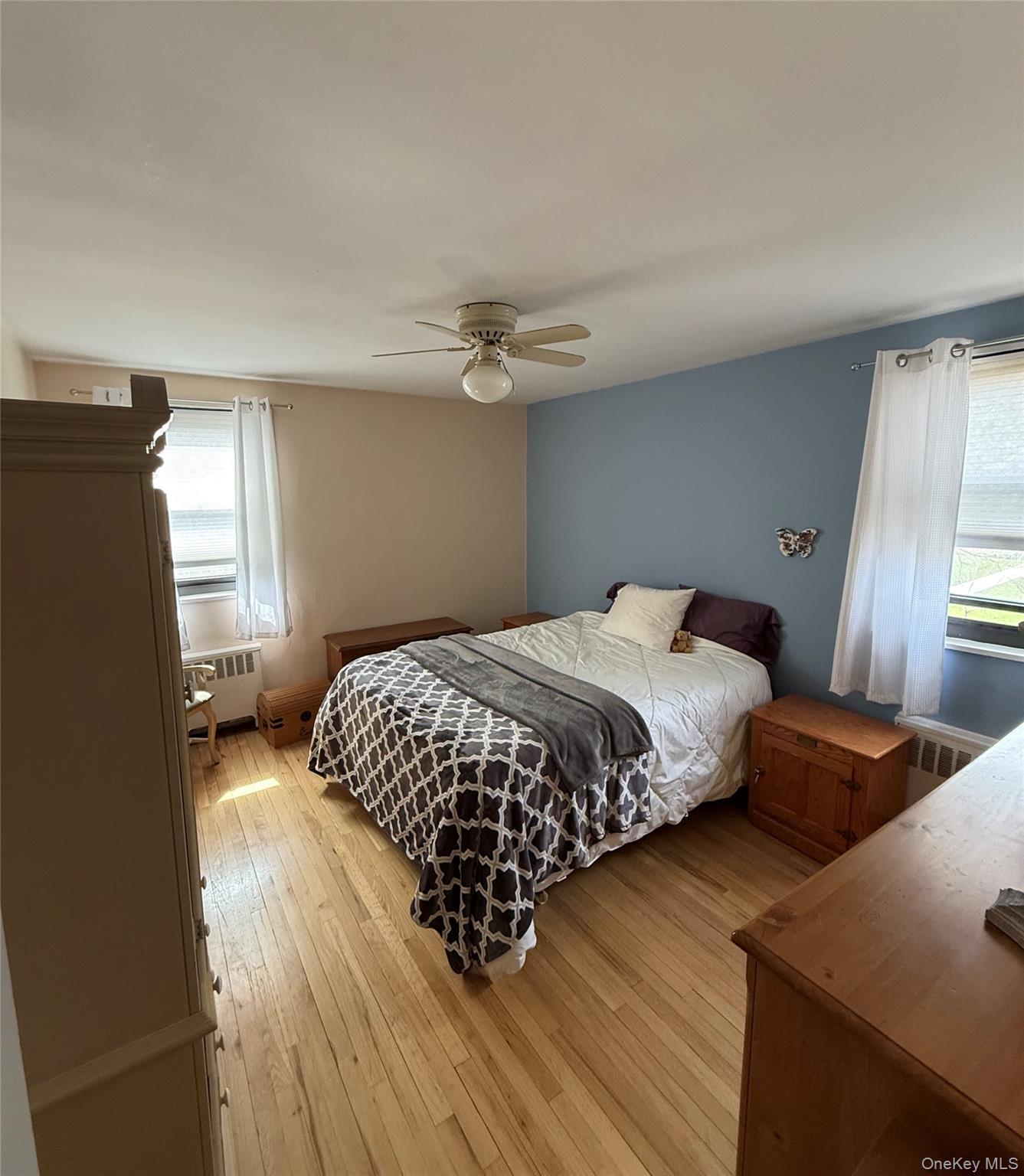 Coop 202nd  Queens, NY 11360, MLS-978361-26