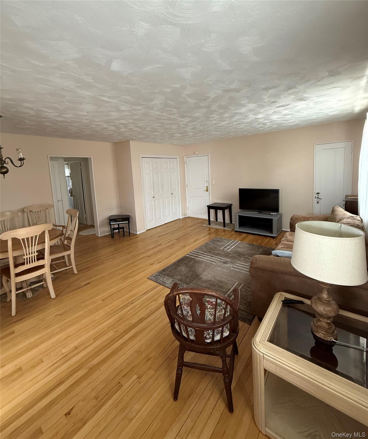 Coop 202nd  Queens, NY 11360, MLS-978361-5