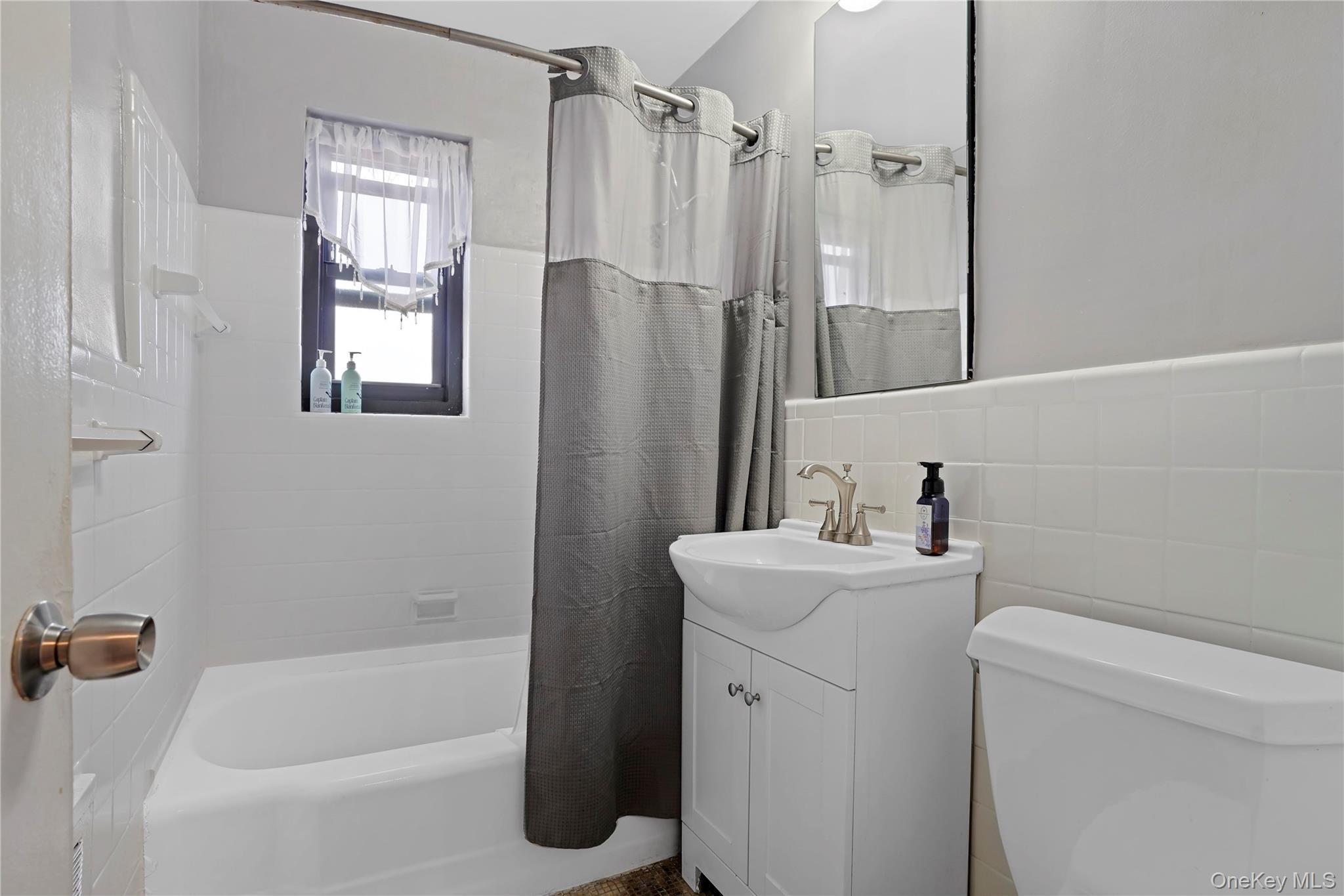 Coop 156th  Queens, NY 11414, MLS-978367-19