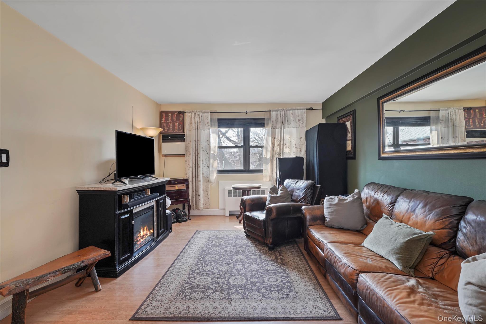 Coop 156th  Queens, NY 11414, MLS-978367-2