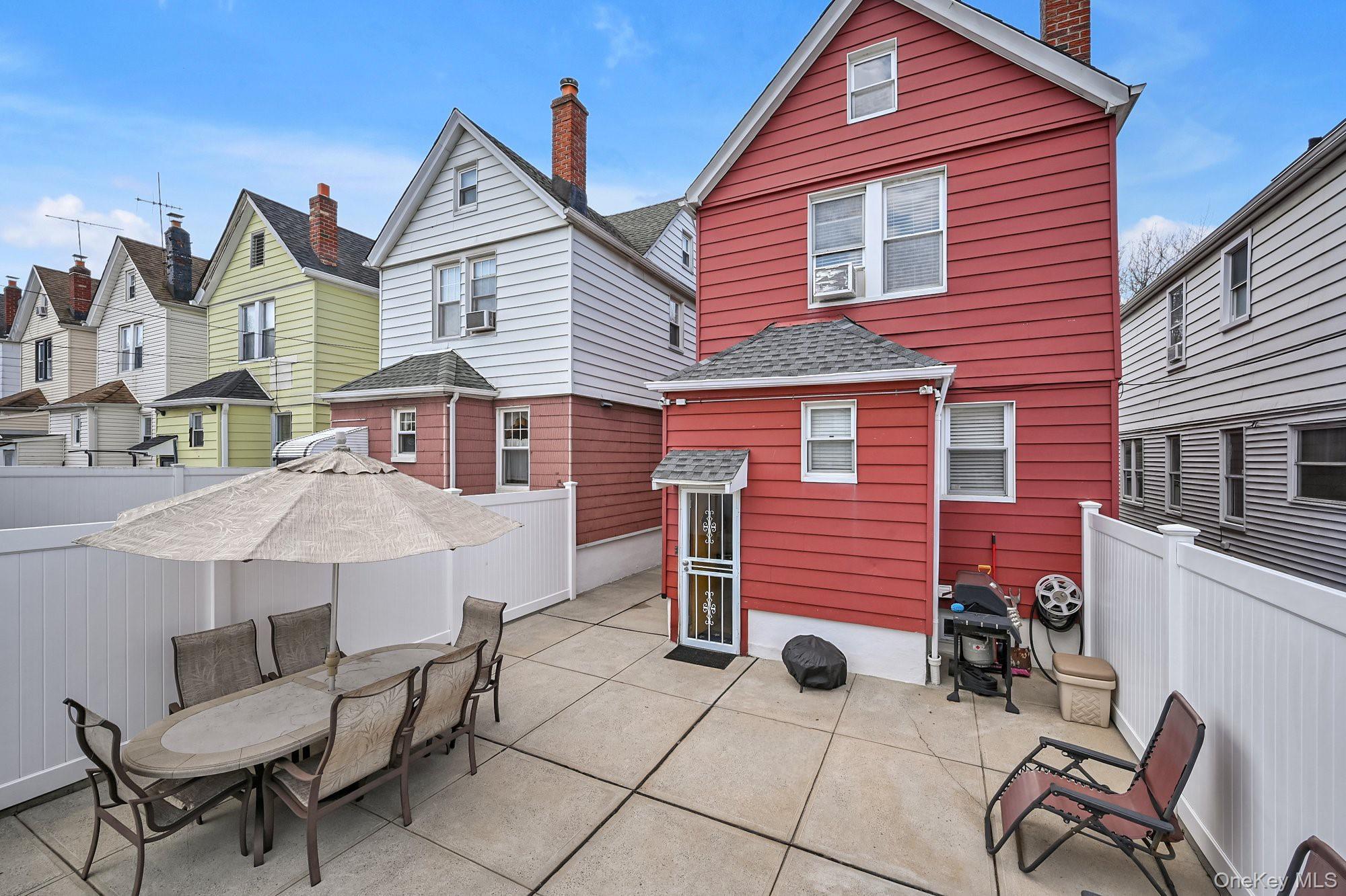 Single Family 64th Queens, NY 11385, MLS-978374-19