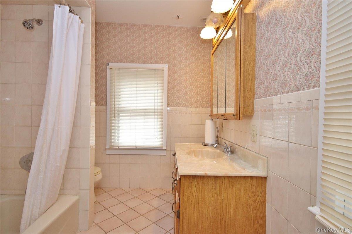 Single Family Gleneida  Putnam County, NY 10512, MLS-978384-18