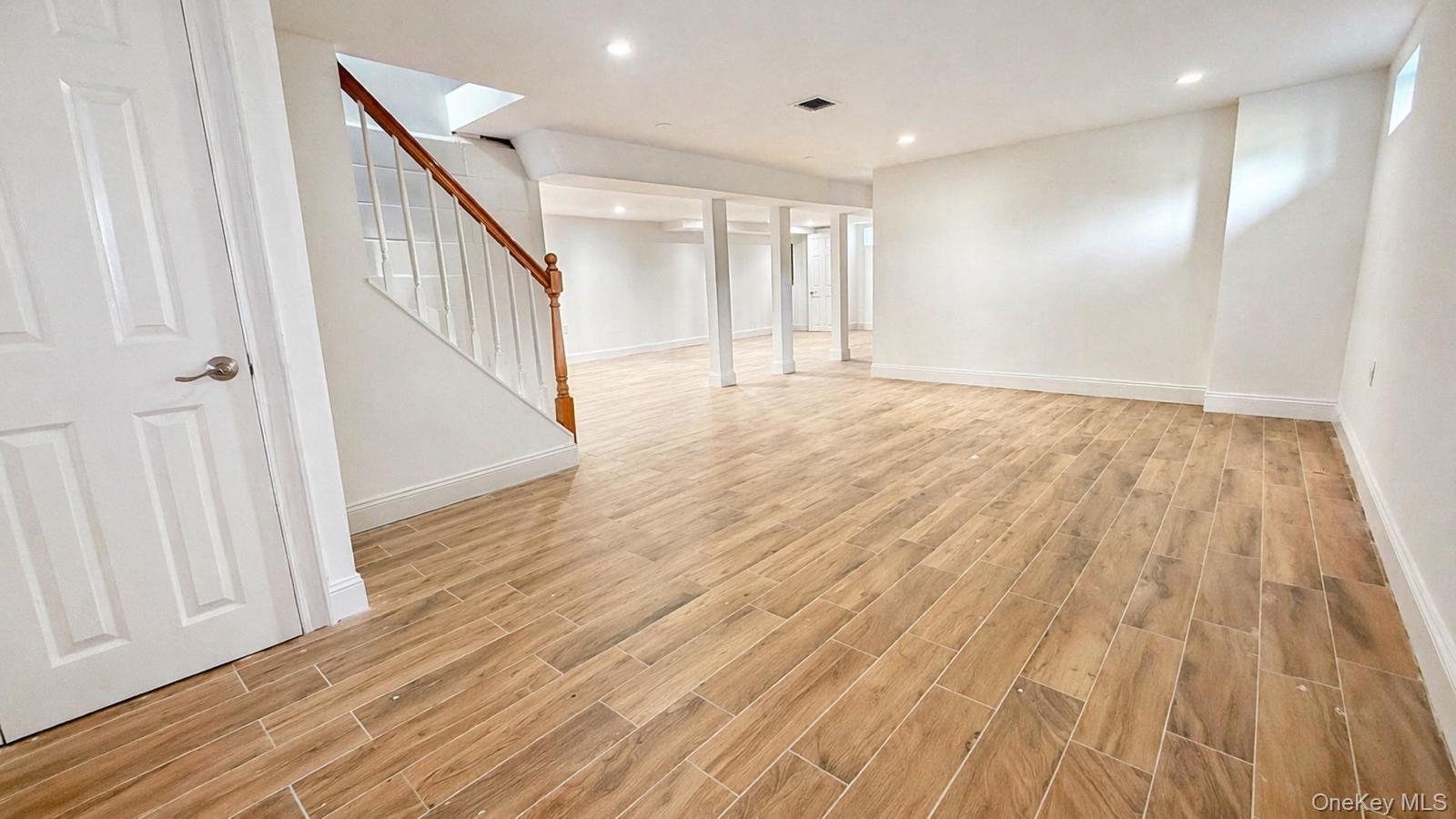 Single Family Wright  Nassau County, NY 11590, MLS-978400-4