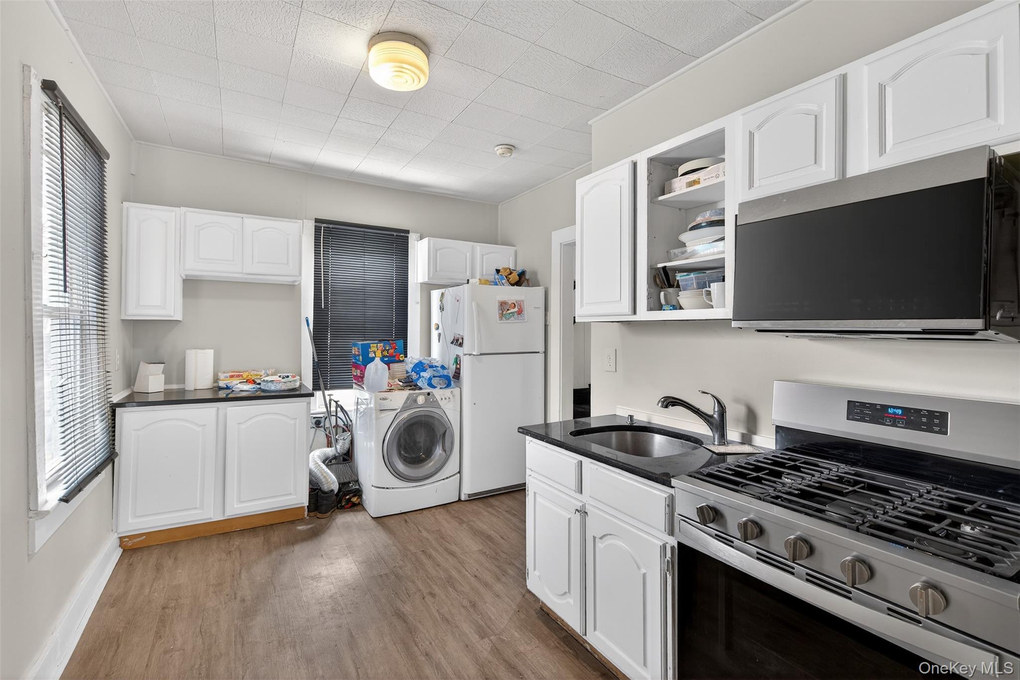 Single Family Court  Orange County, NY 10925, MLS-978409-7