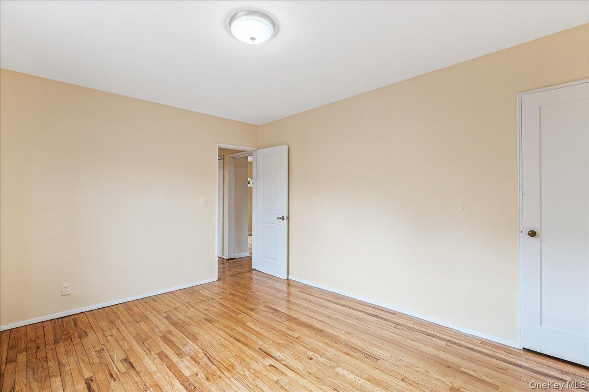 Coop 57  Queens, NY 11362, MLS-978415-15