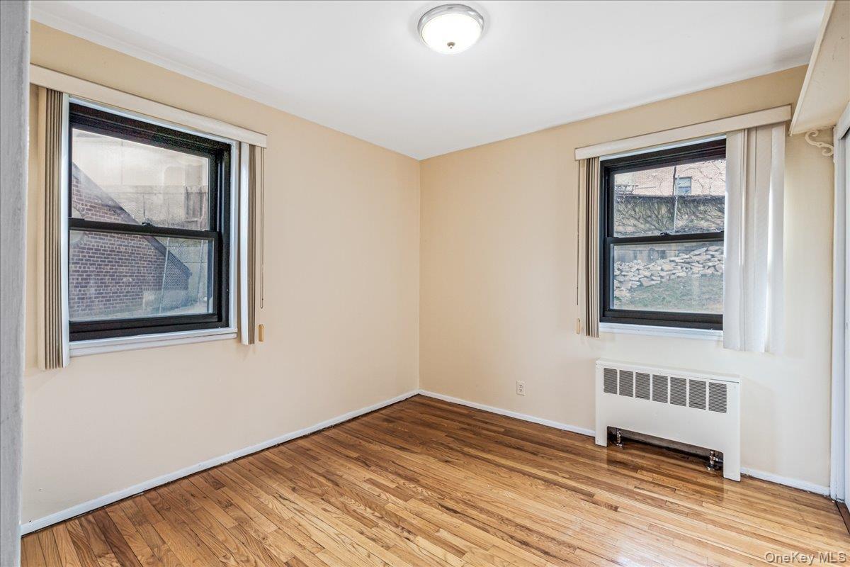 Coop 57  Queens, NY 11362, MLS-978415-17