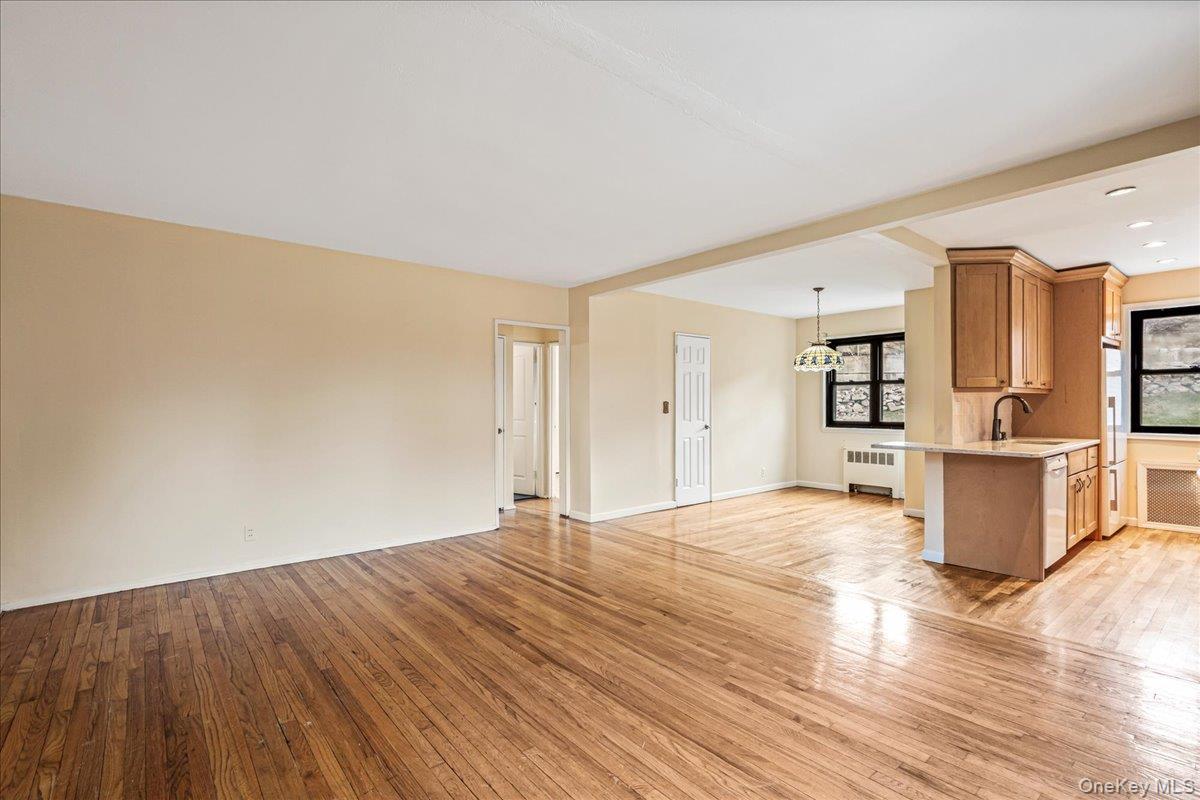 Coop 57  Queens, NY 11362, MLS-978415-4