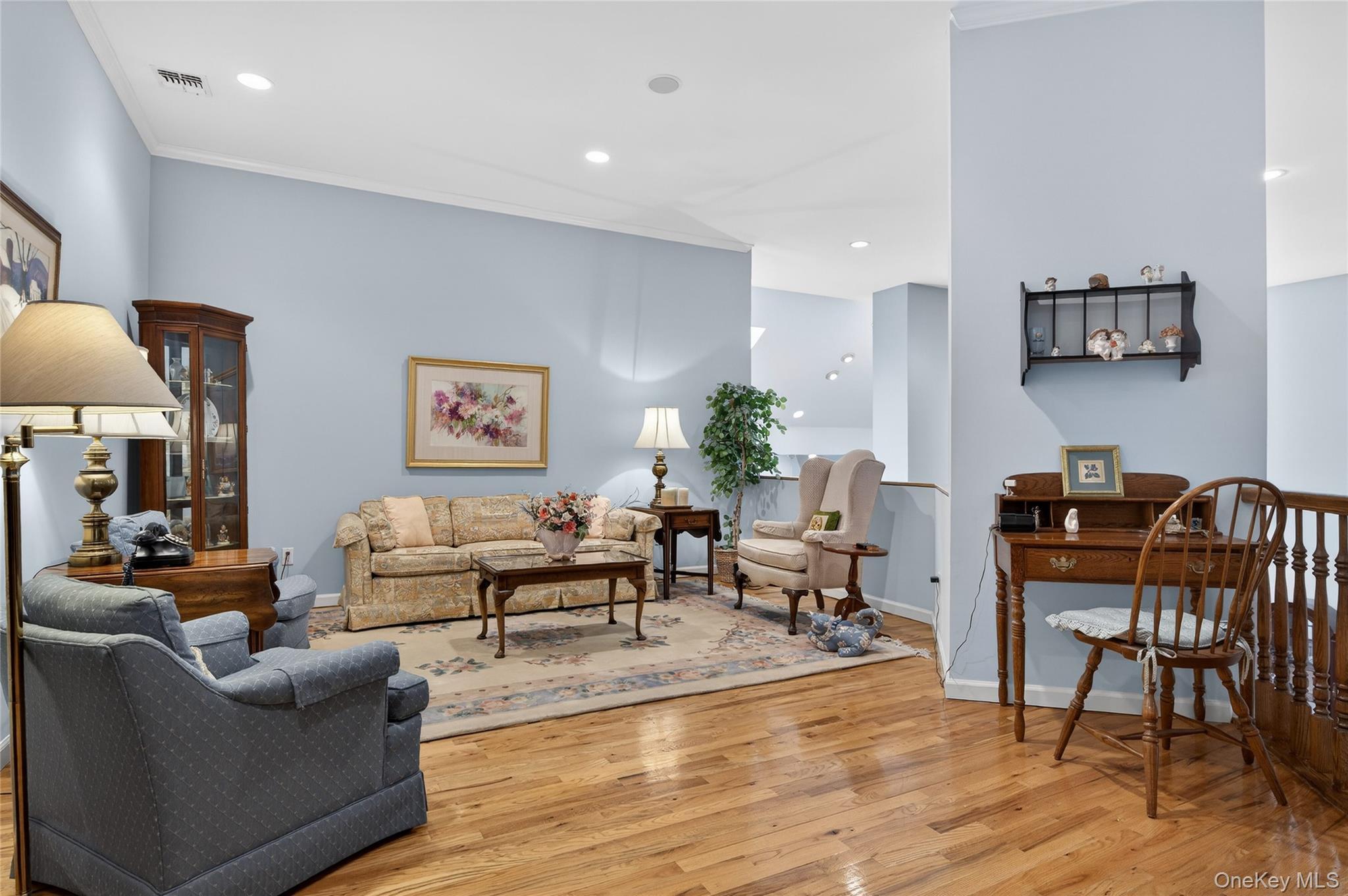 Condo Crescent  Suffolk County, NY 11721, MLS-978433-20