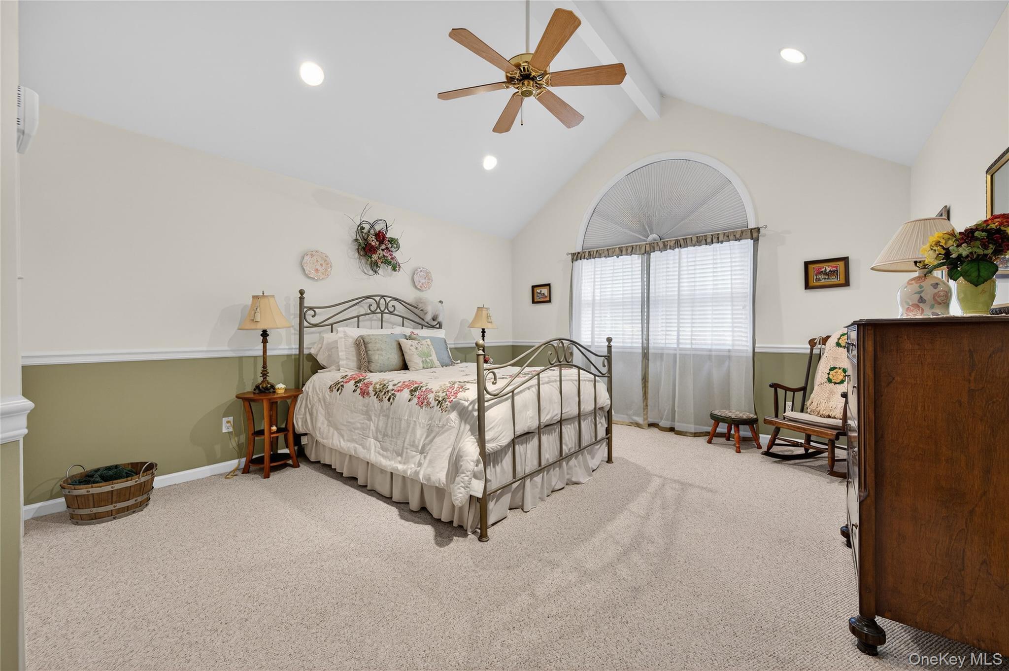 Condo Crescent  Suffolk County, NY 11721, MLS-978433-23