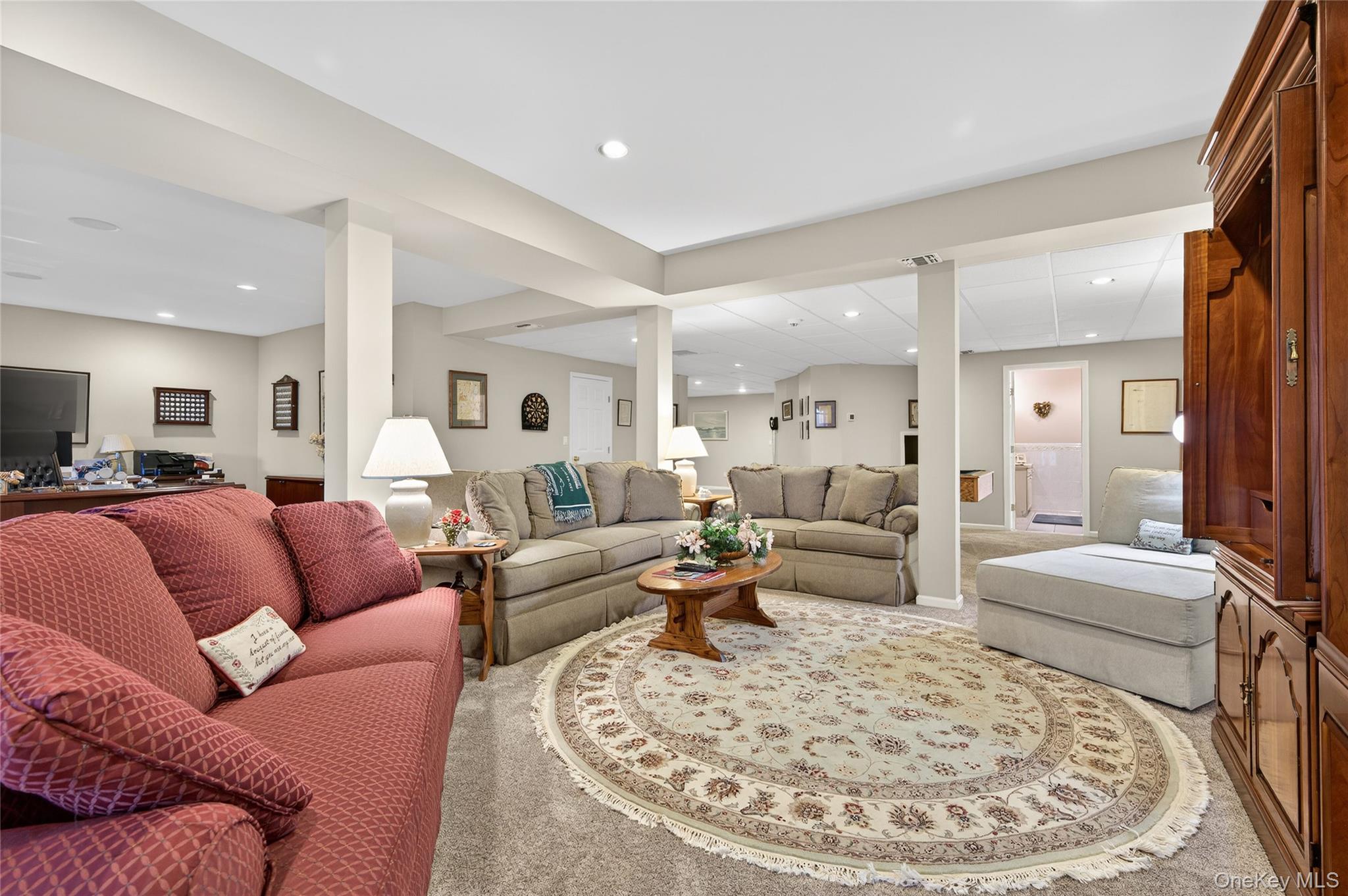 Condo Crescent  Suffolk County, NY 11721, MLS-978433-27