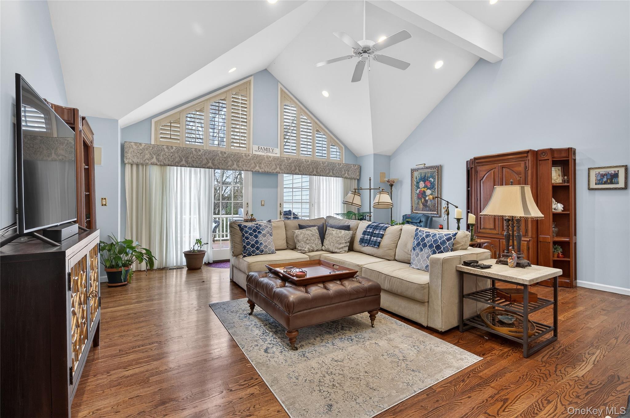 Condo Crescent  Suffolk County, NY 11721, MLS-978433-8