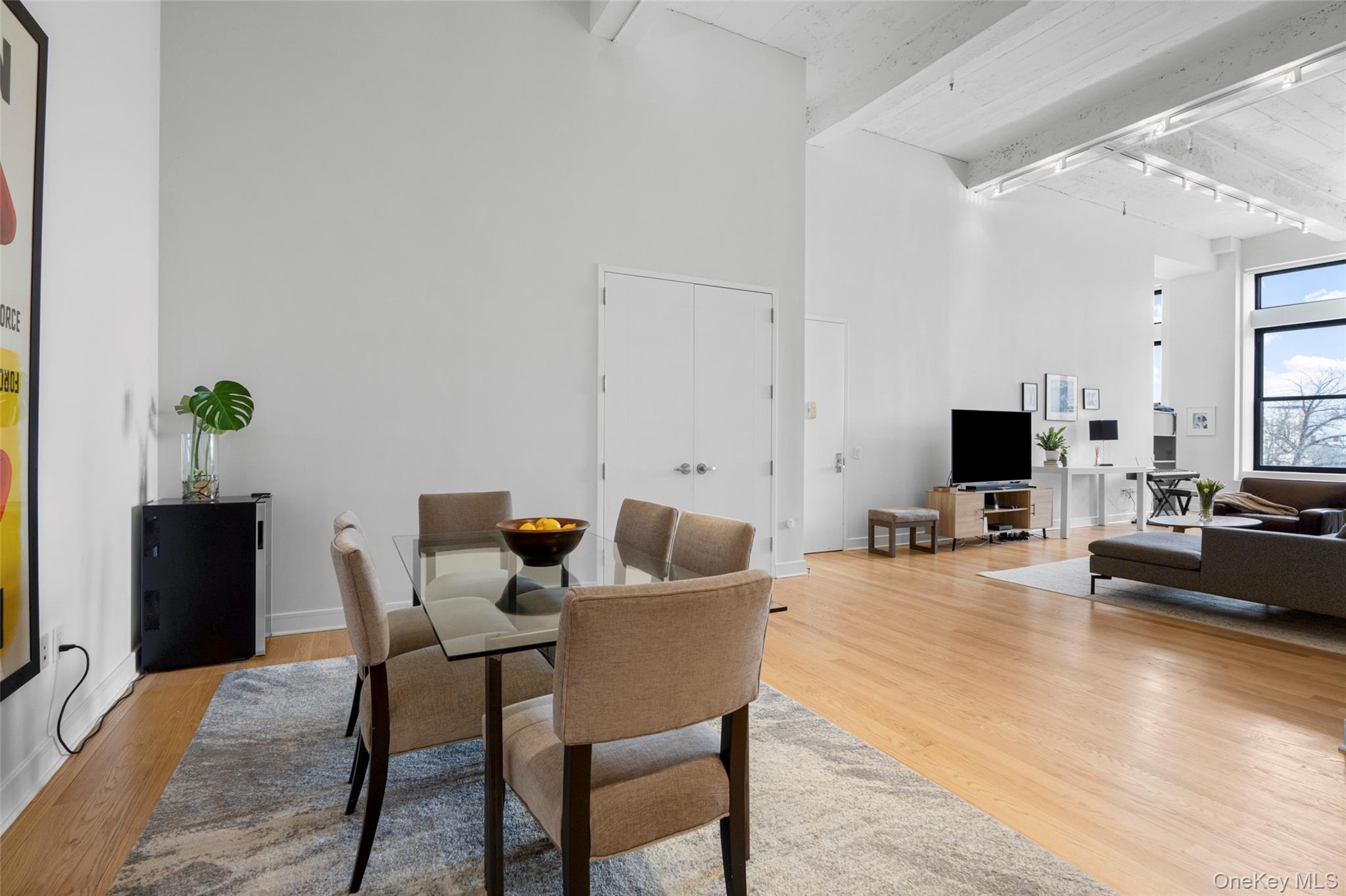 Condo Leroy Westchester County, NY 10805, MLS-978439-10