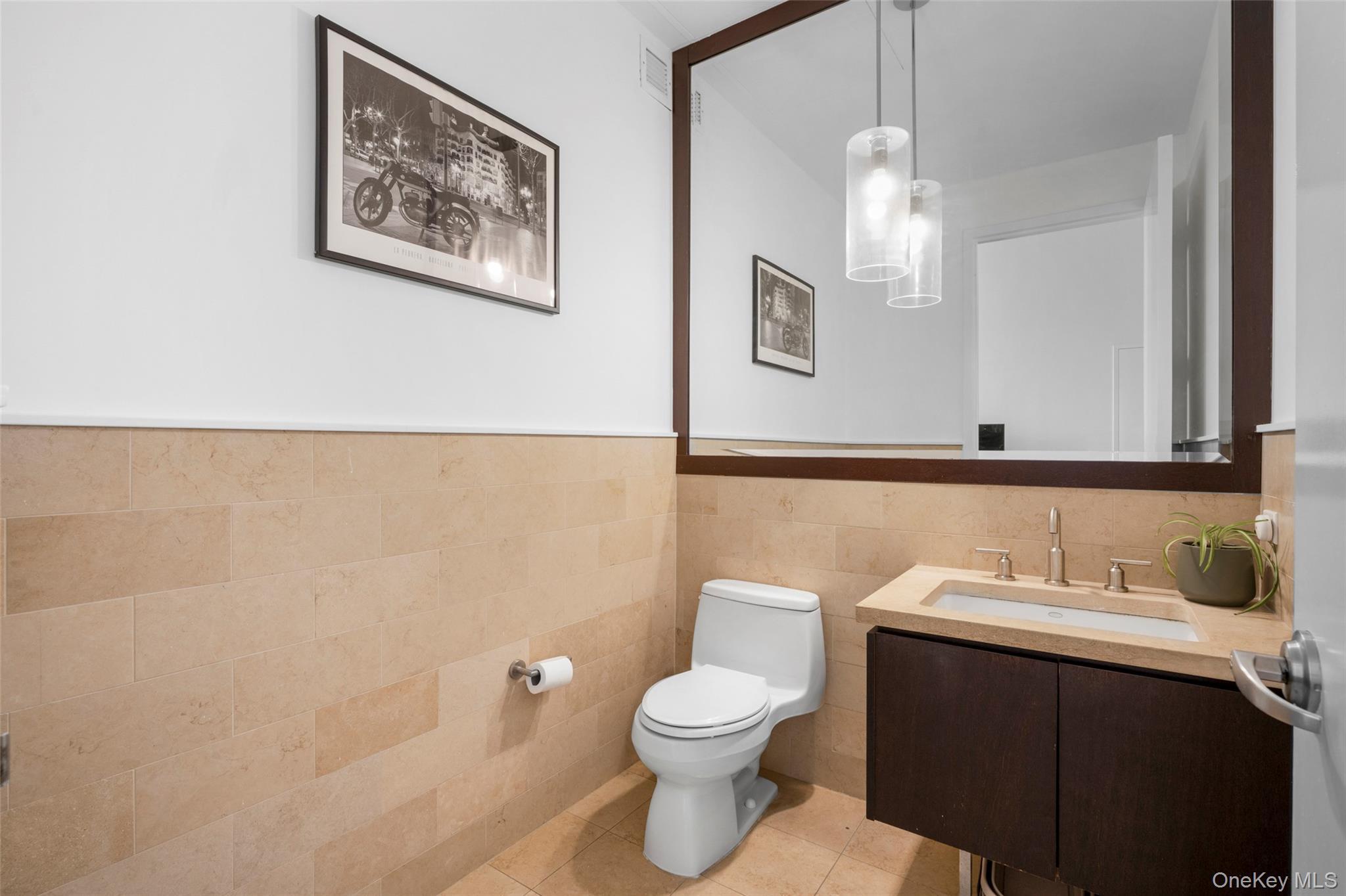 Condo Leroy Westchester County, NY 10805, MLS-978439-19