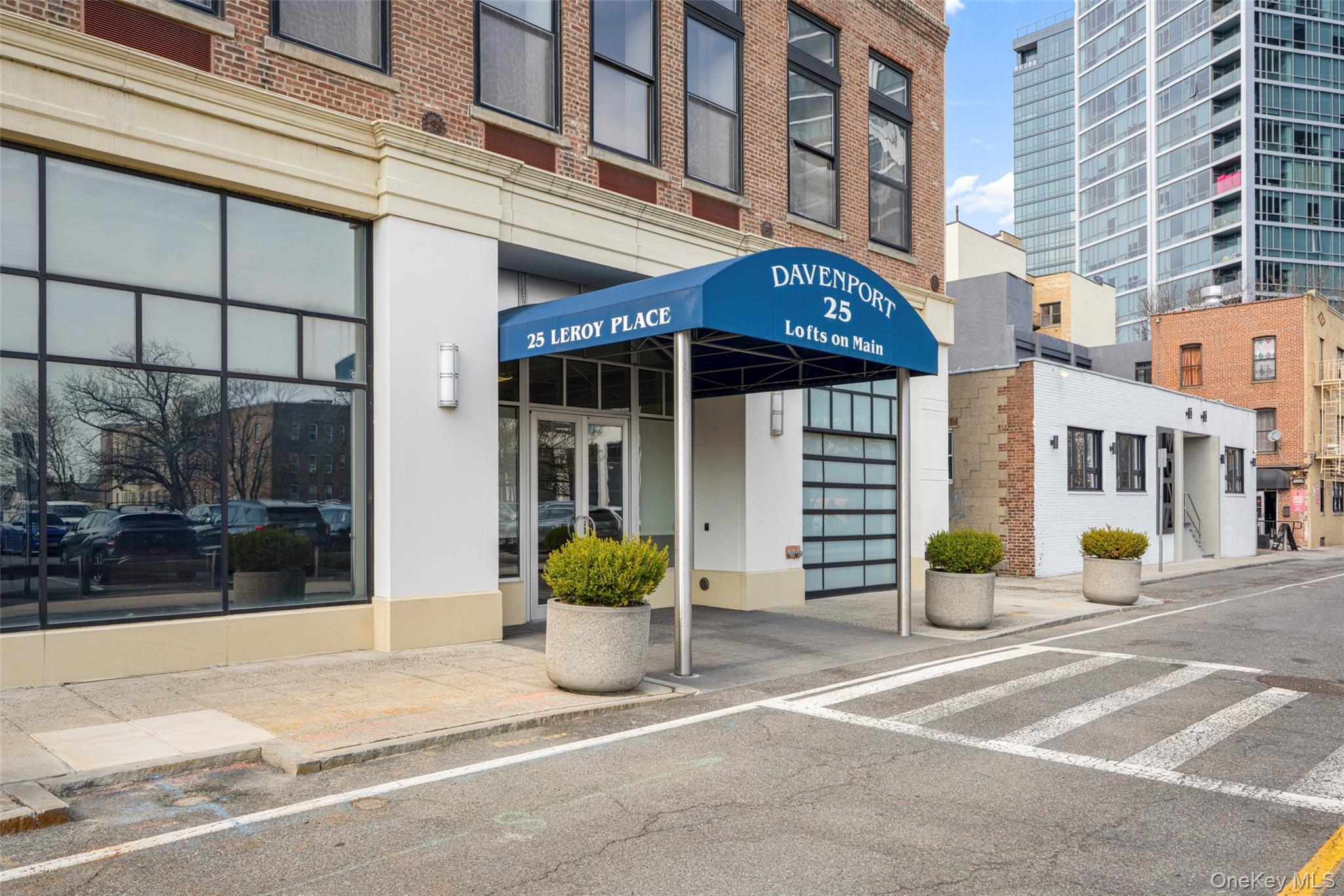 Condo Leroy  Westchester County, NY 10805, MLS-978439-24