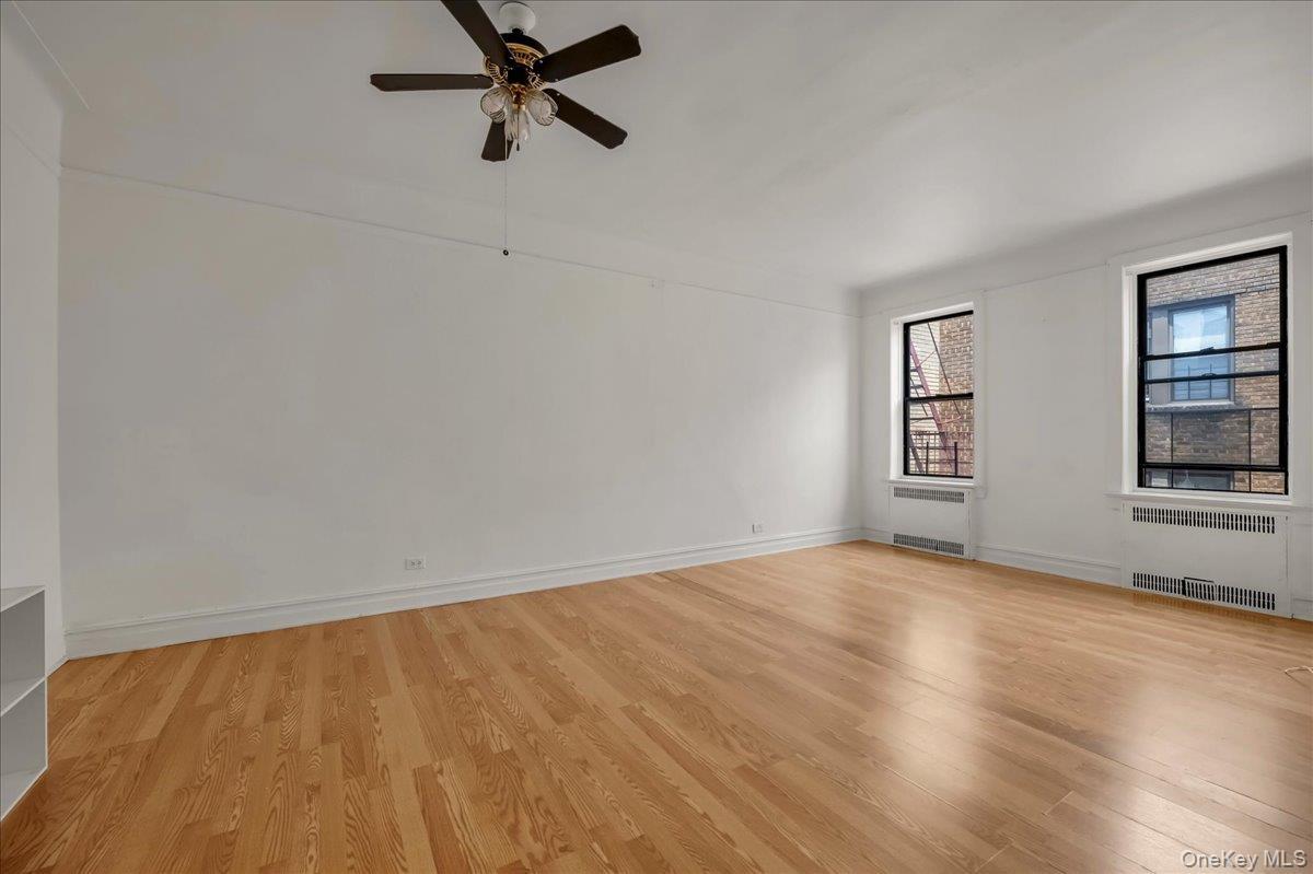 Apartment 81st Queens, NY 11372, MLS-978446-2