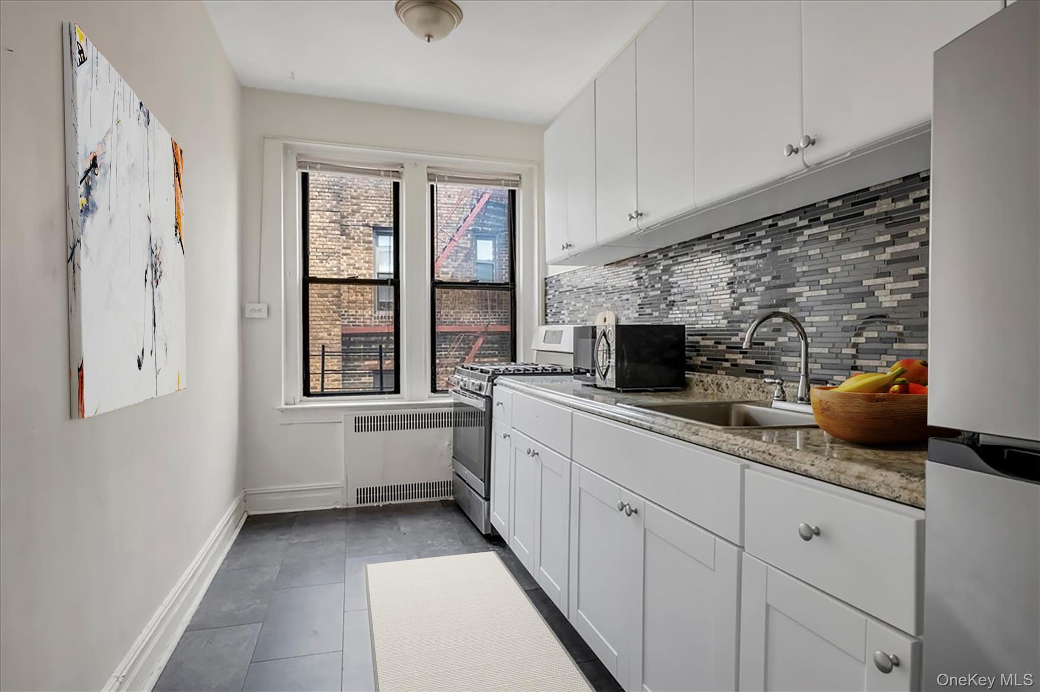 Apartment 81st Queens, NY 11372, MLS-978446-20