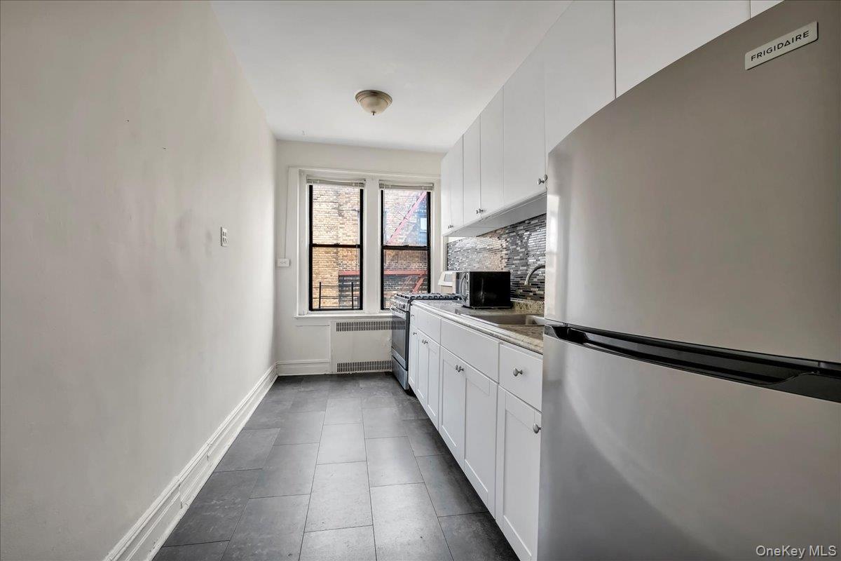 Apartment 81st Queens, NY 11372, MLS-978446-8