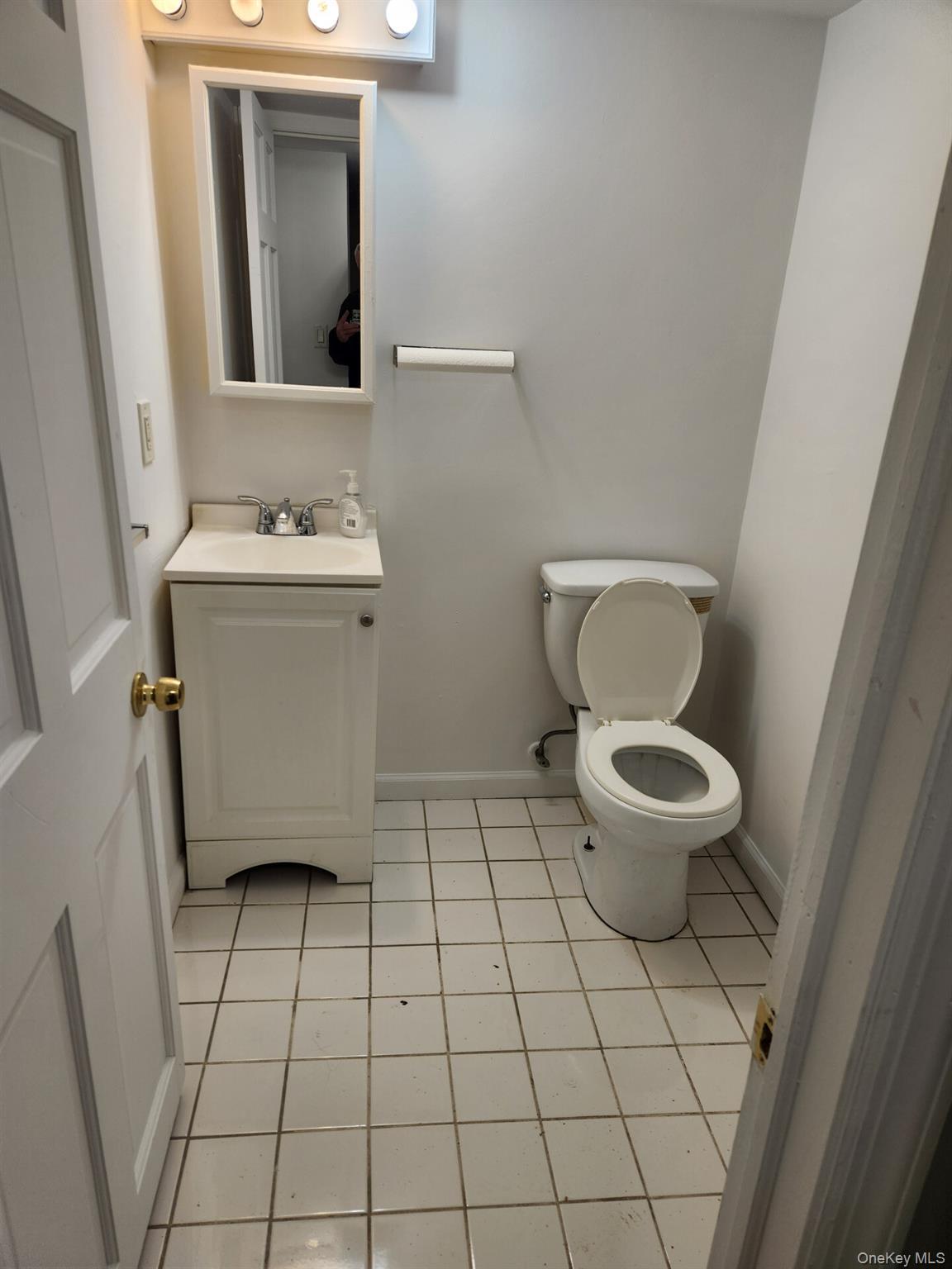 Single Family Battle  Westchester County, NY 10606, MLS-978450-7